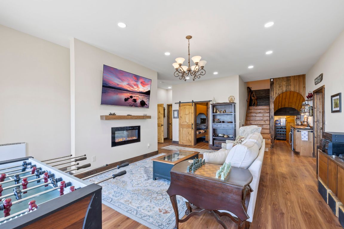 1482 Toxaway Drive