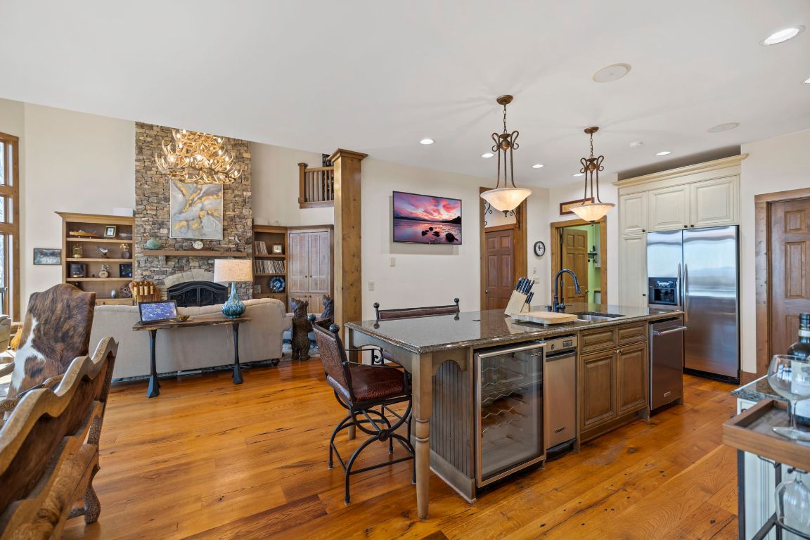1482 Toxaway Drive