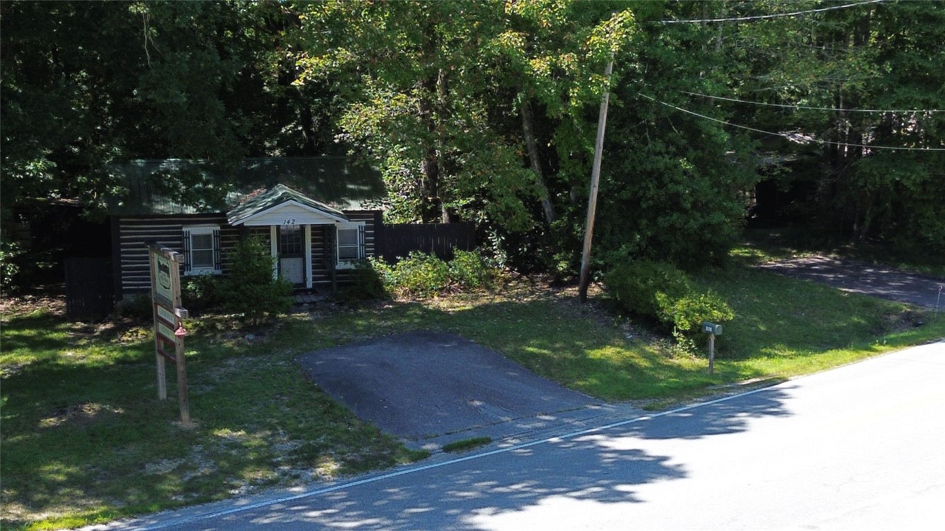 142 Whitewater Road