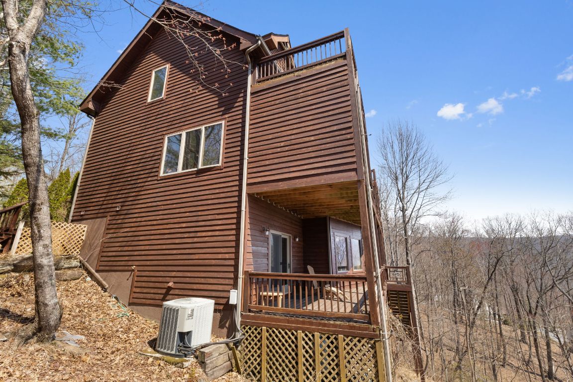 277 Kestrel Court