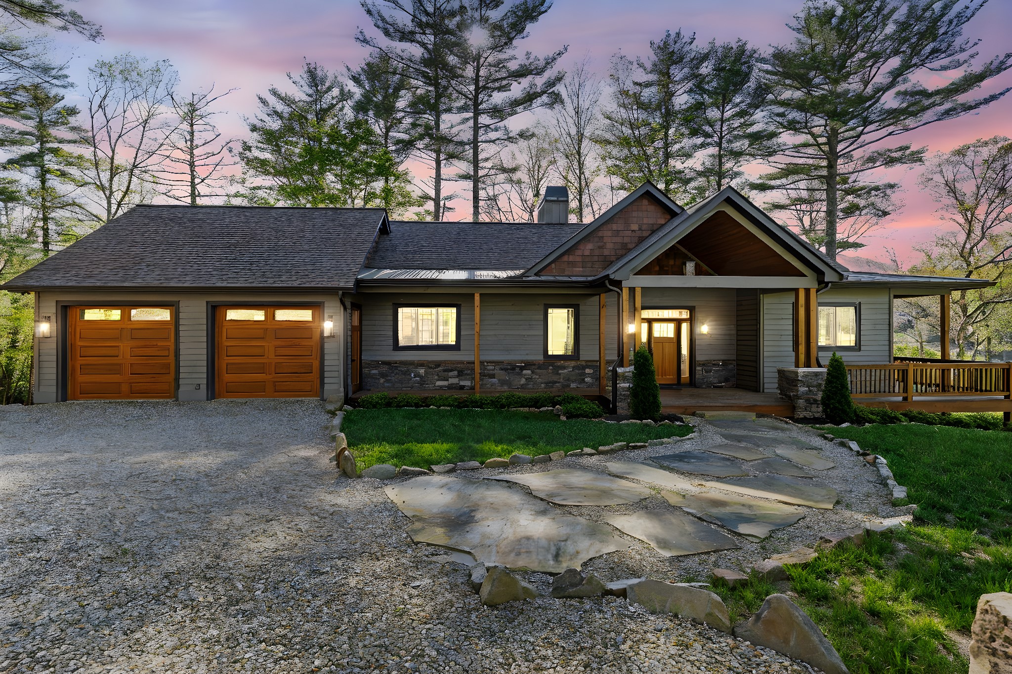 1048 Cherokee Trace