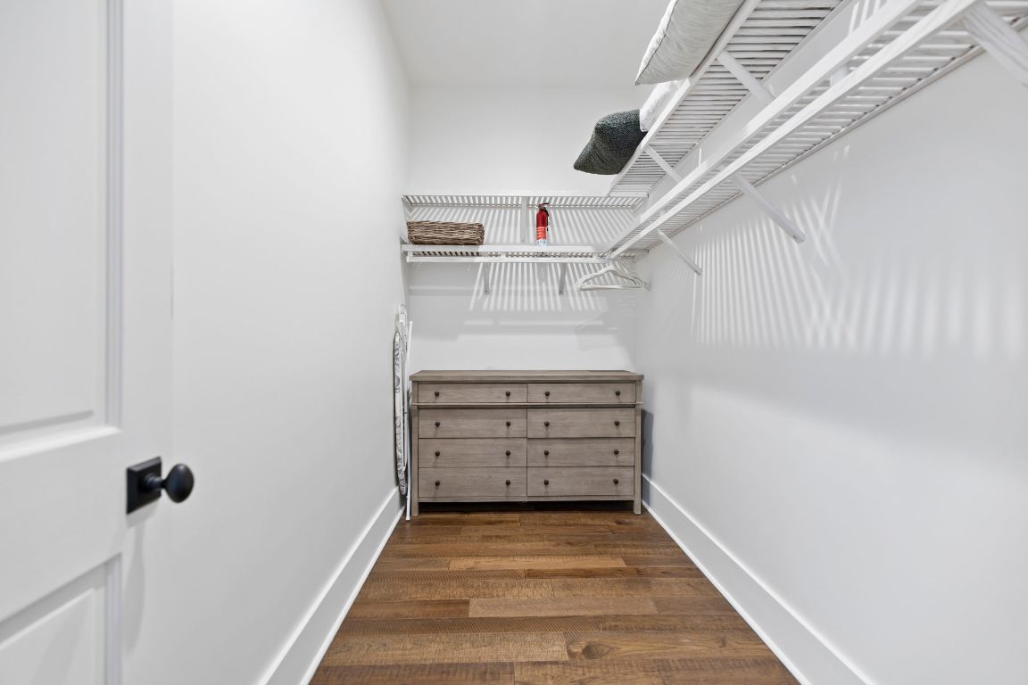 1048 Cherokee Trace