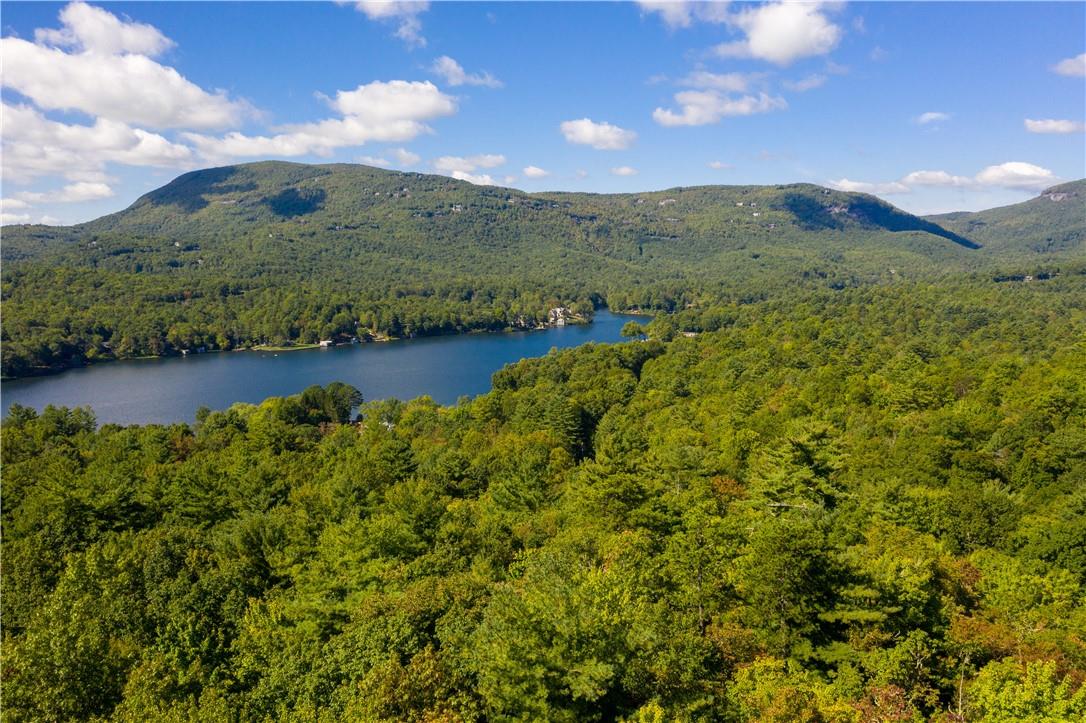 27 Hawk Mountain Road