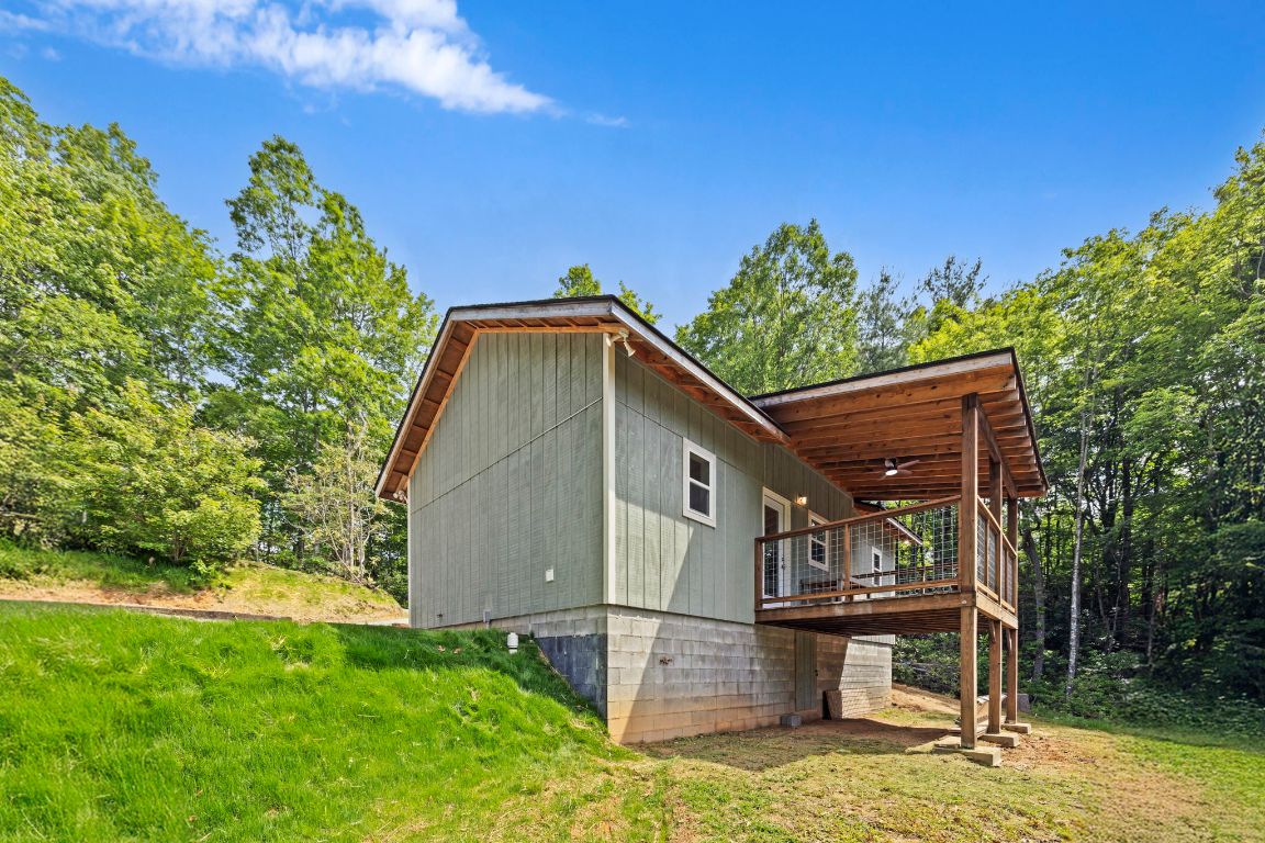 185 Little Elbow Mountain Road