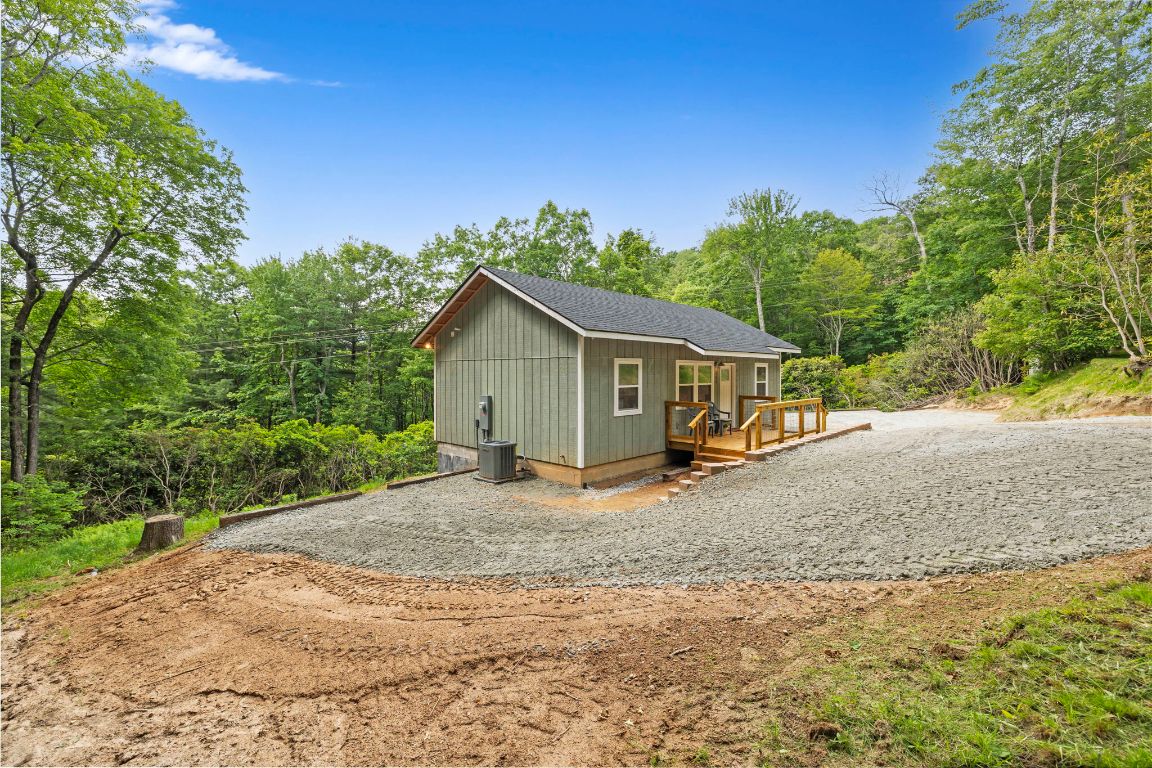 185 Little Elbow Mountain Road