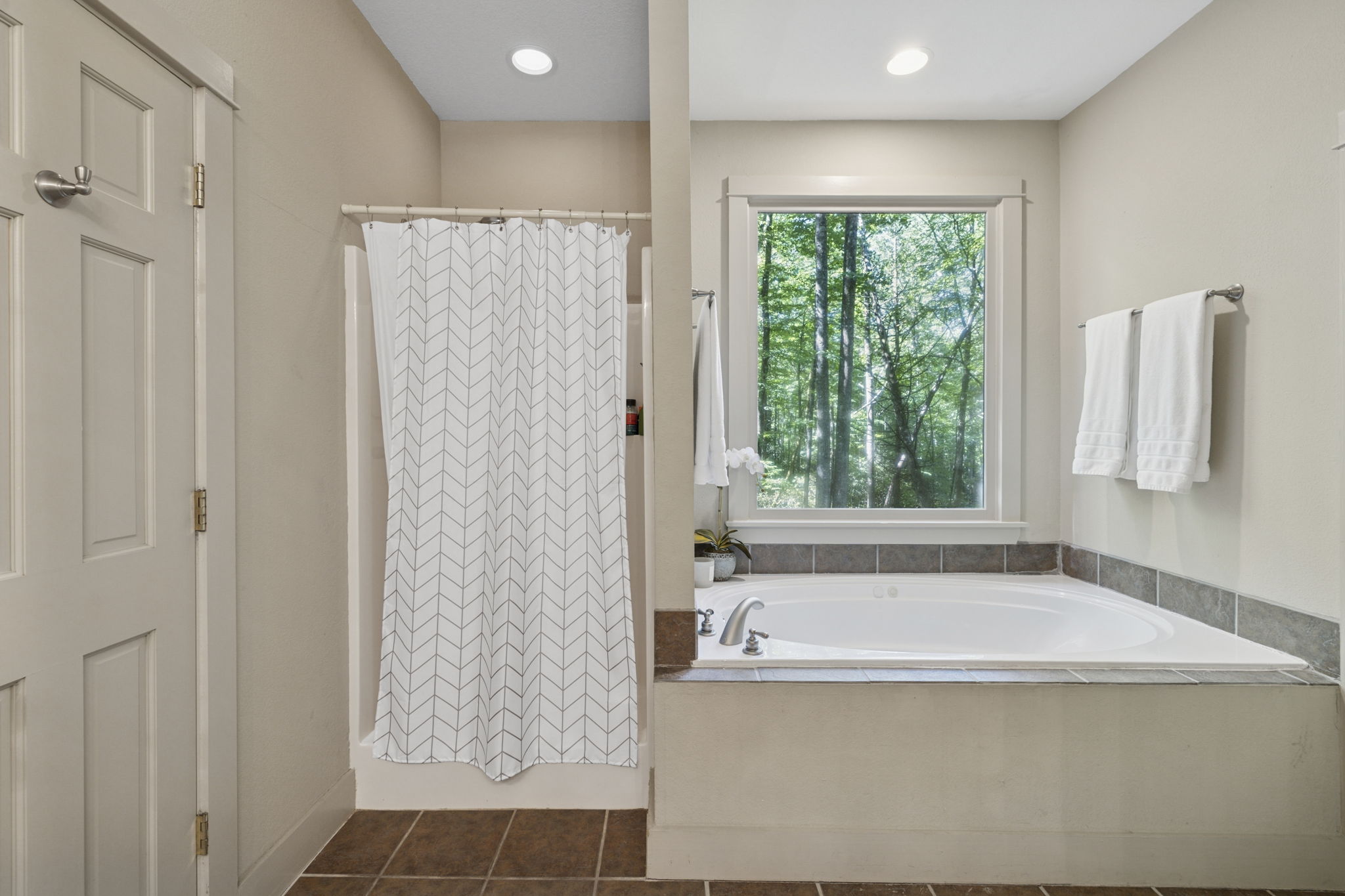 110 Sourwood Court
