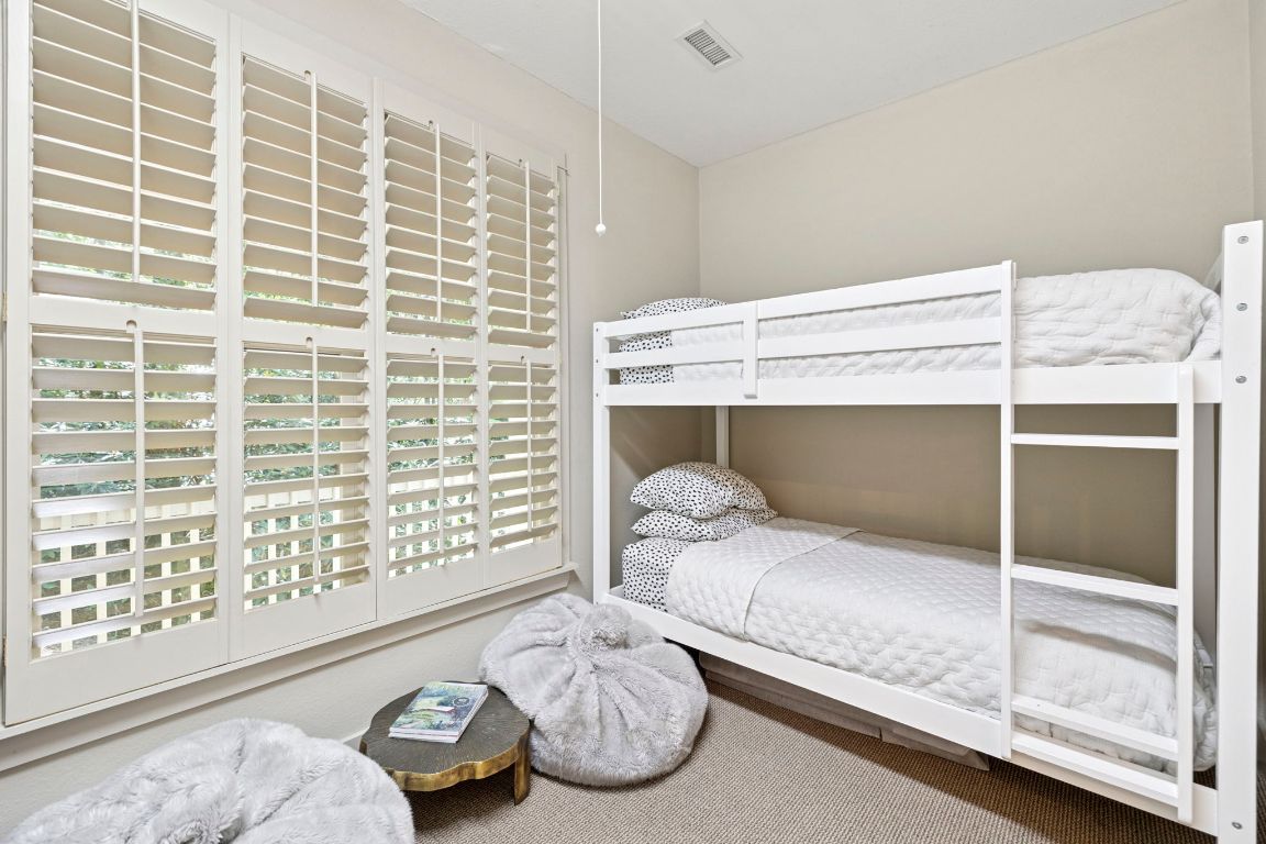 110 Sourwood Court