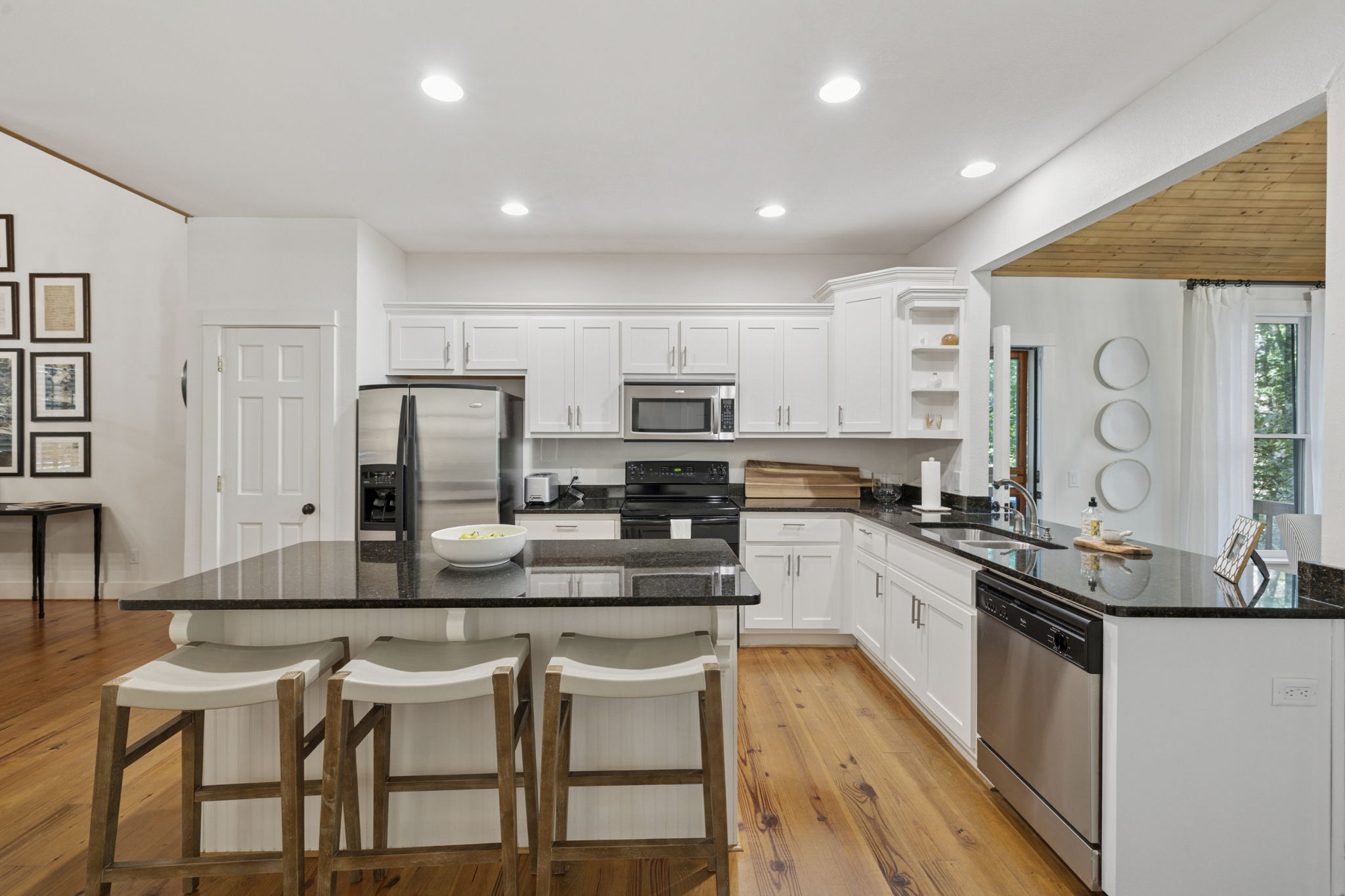 110 Sourwood Court