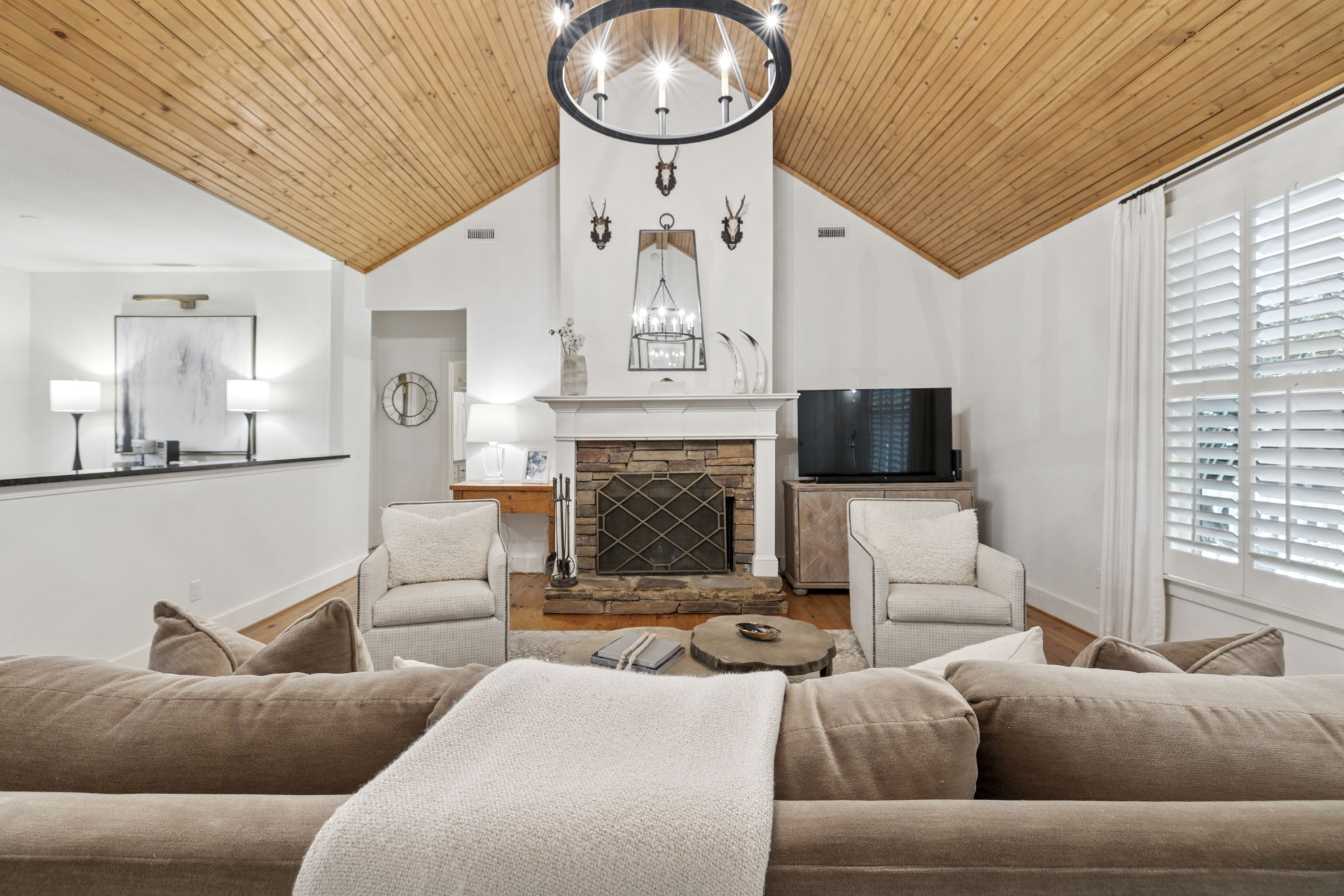 110 Sourwood Court