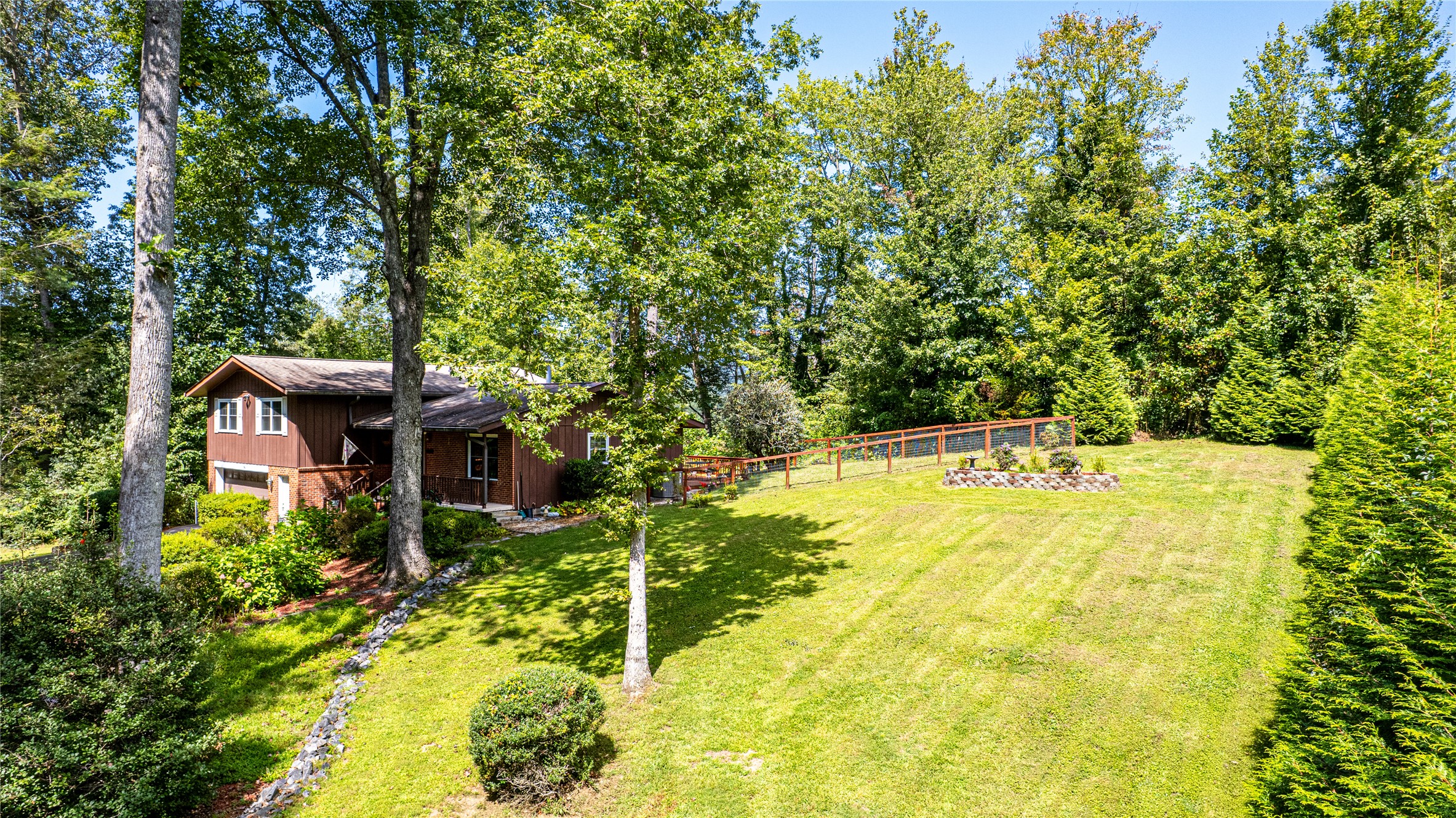 88 Hosta Lane