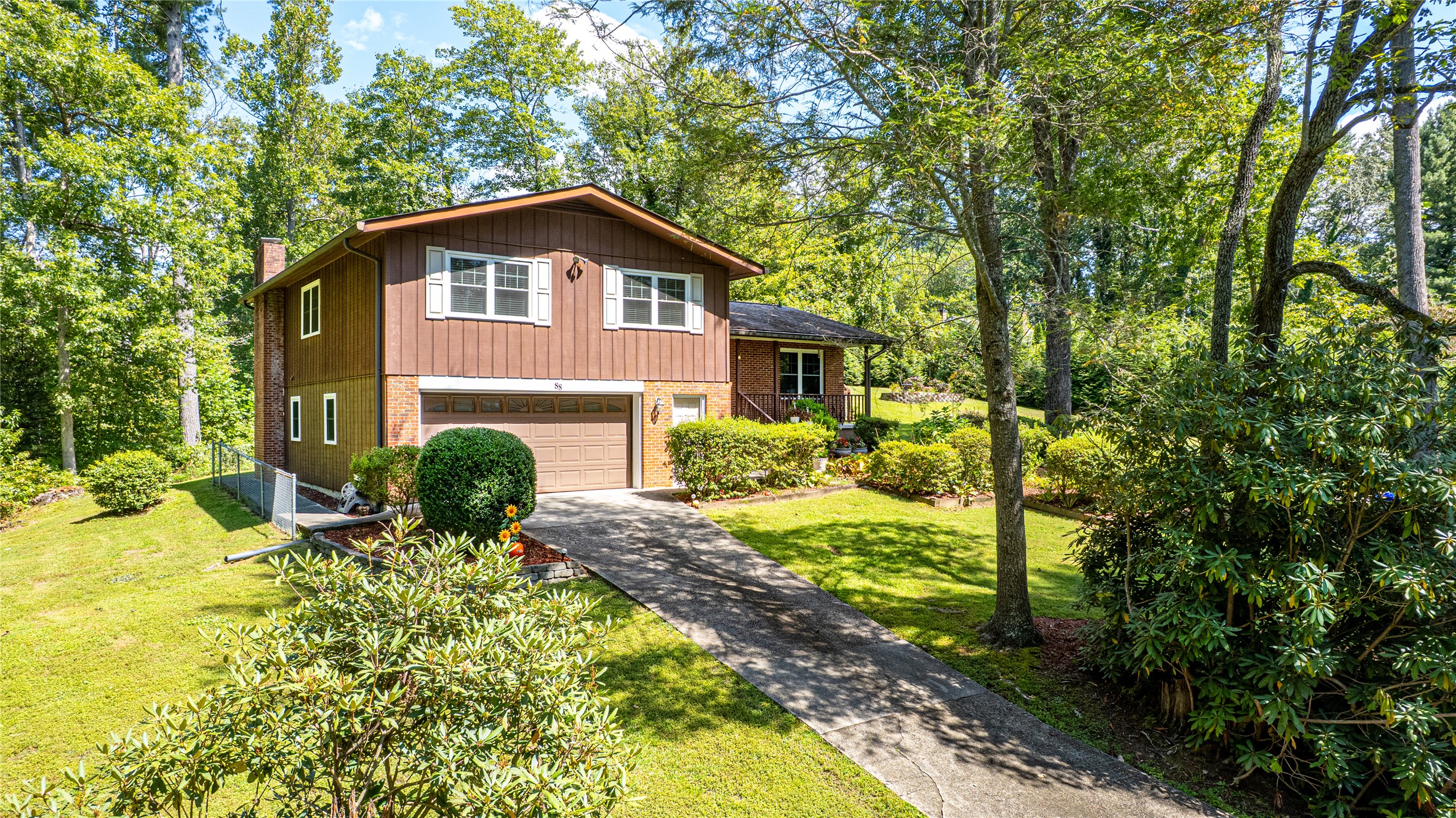 88 Hosta Lane