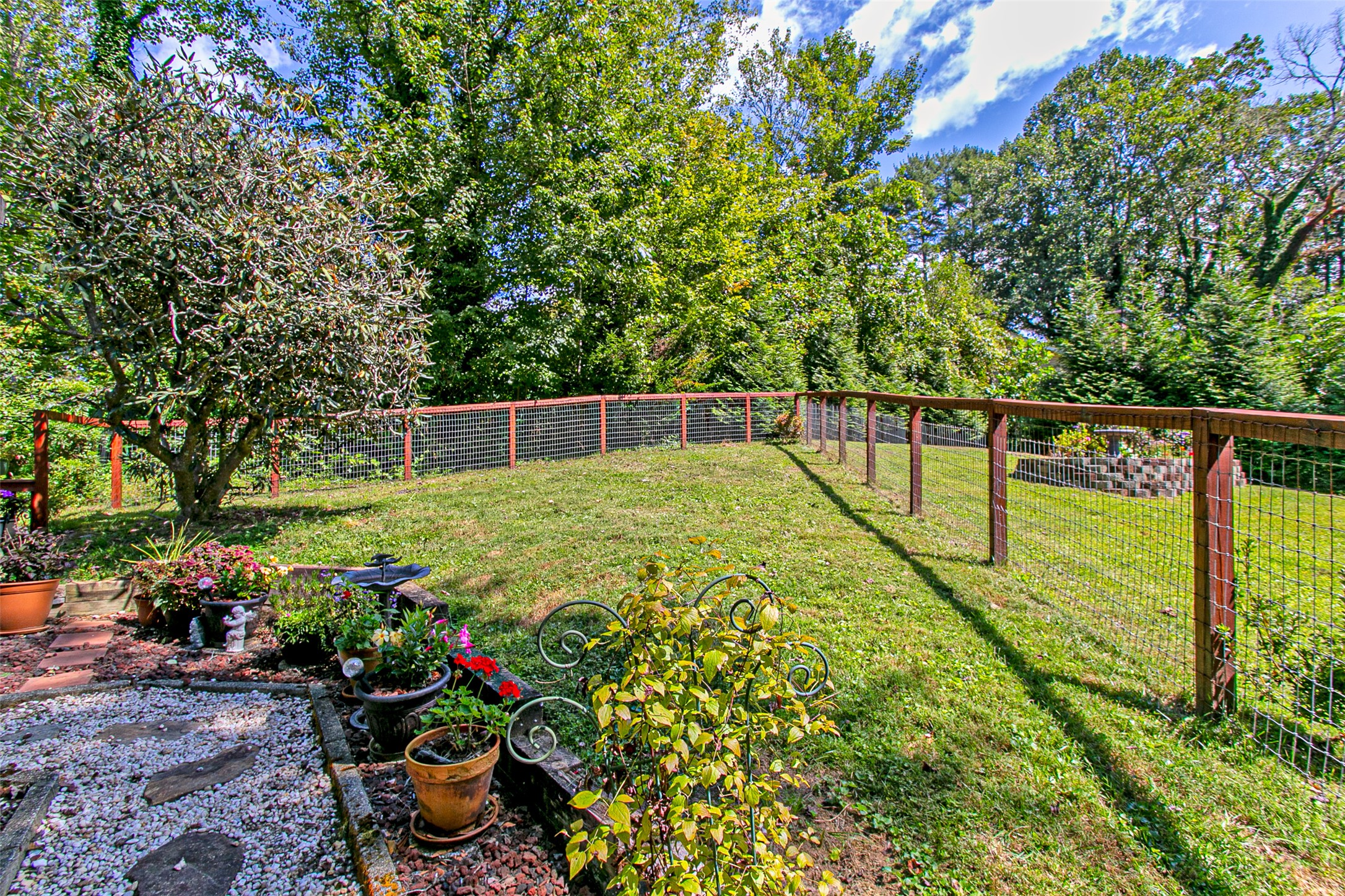 88 Hosta Lane