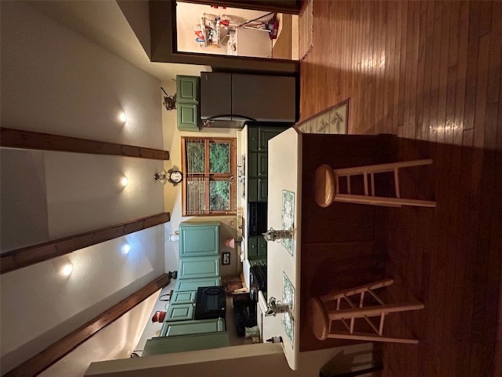 76 Azalea Court