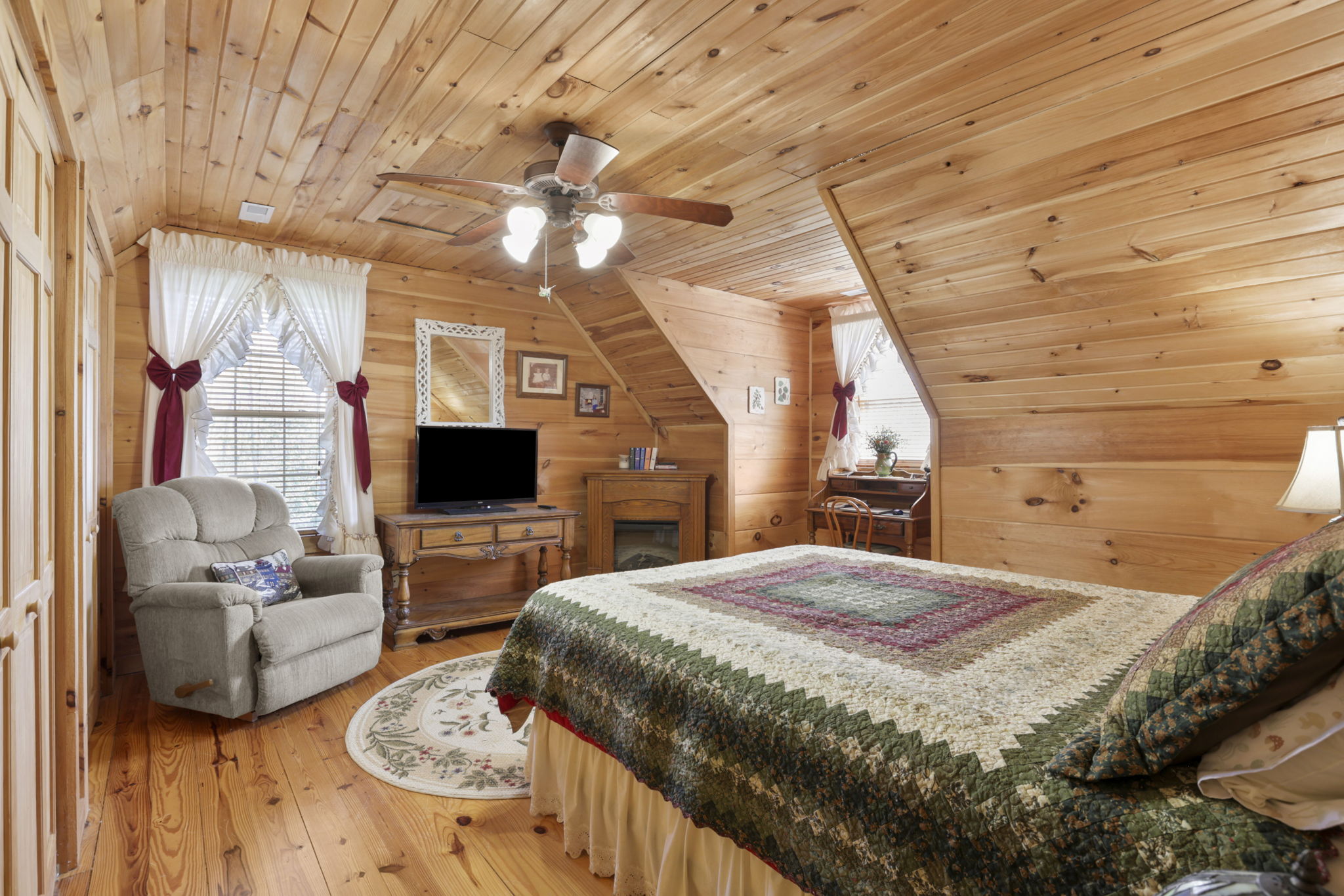 78 Longview Ridge