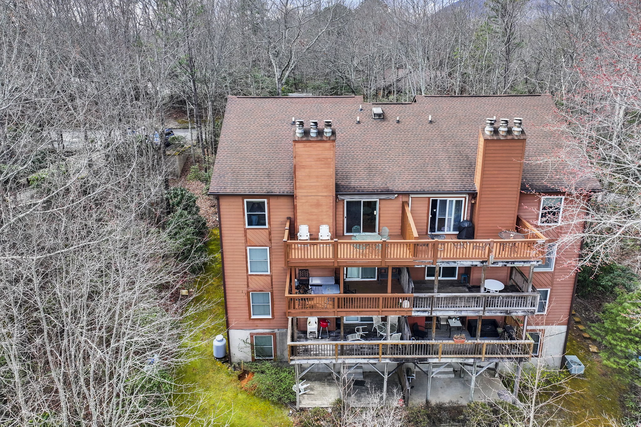 73 Toxaway Views 306