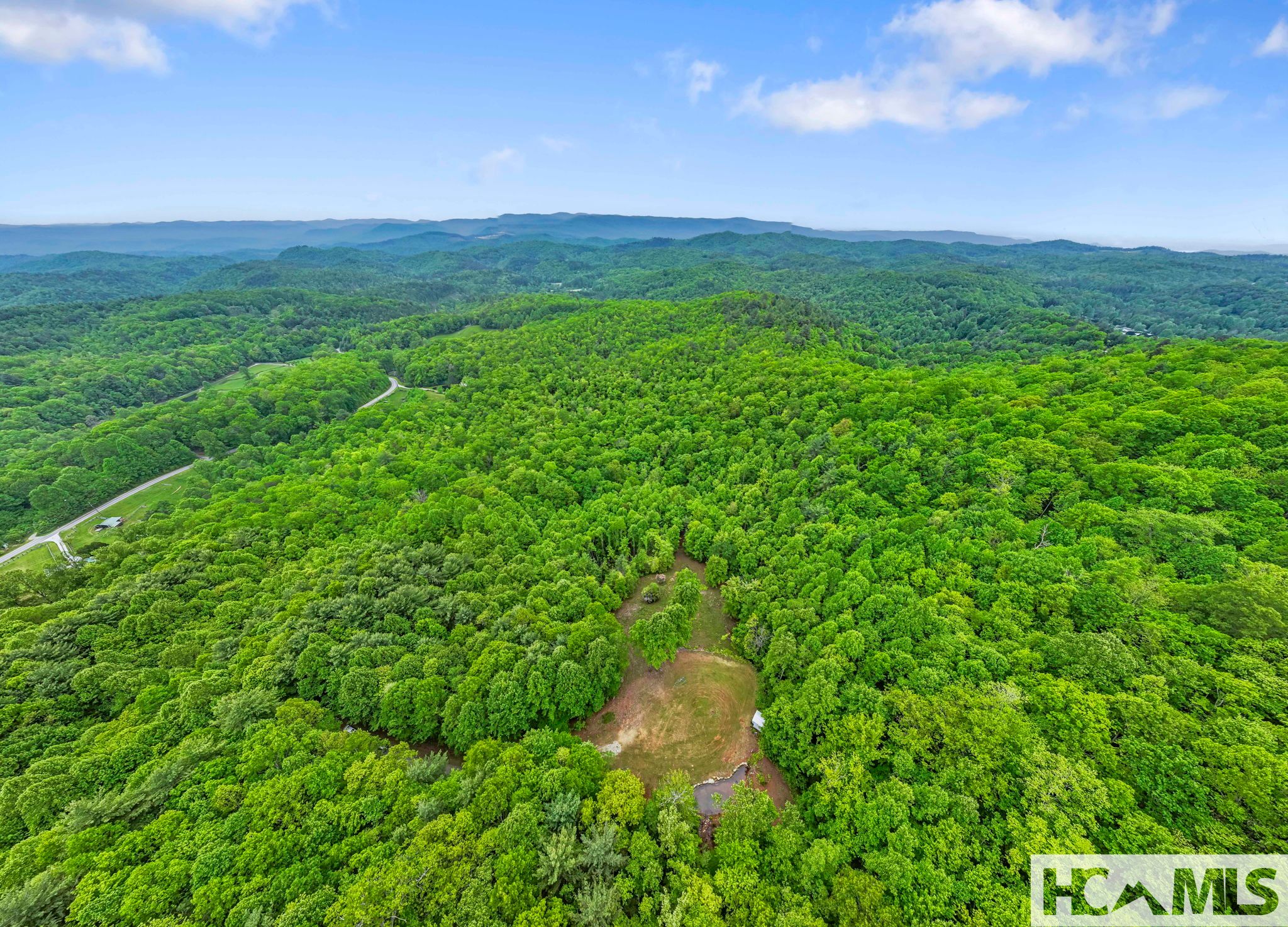 1325 Golden Road
