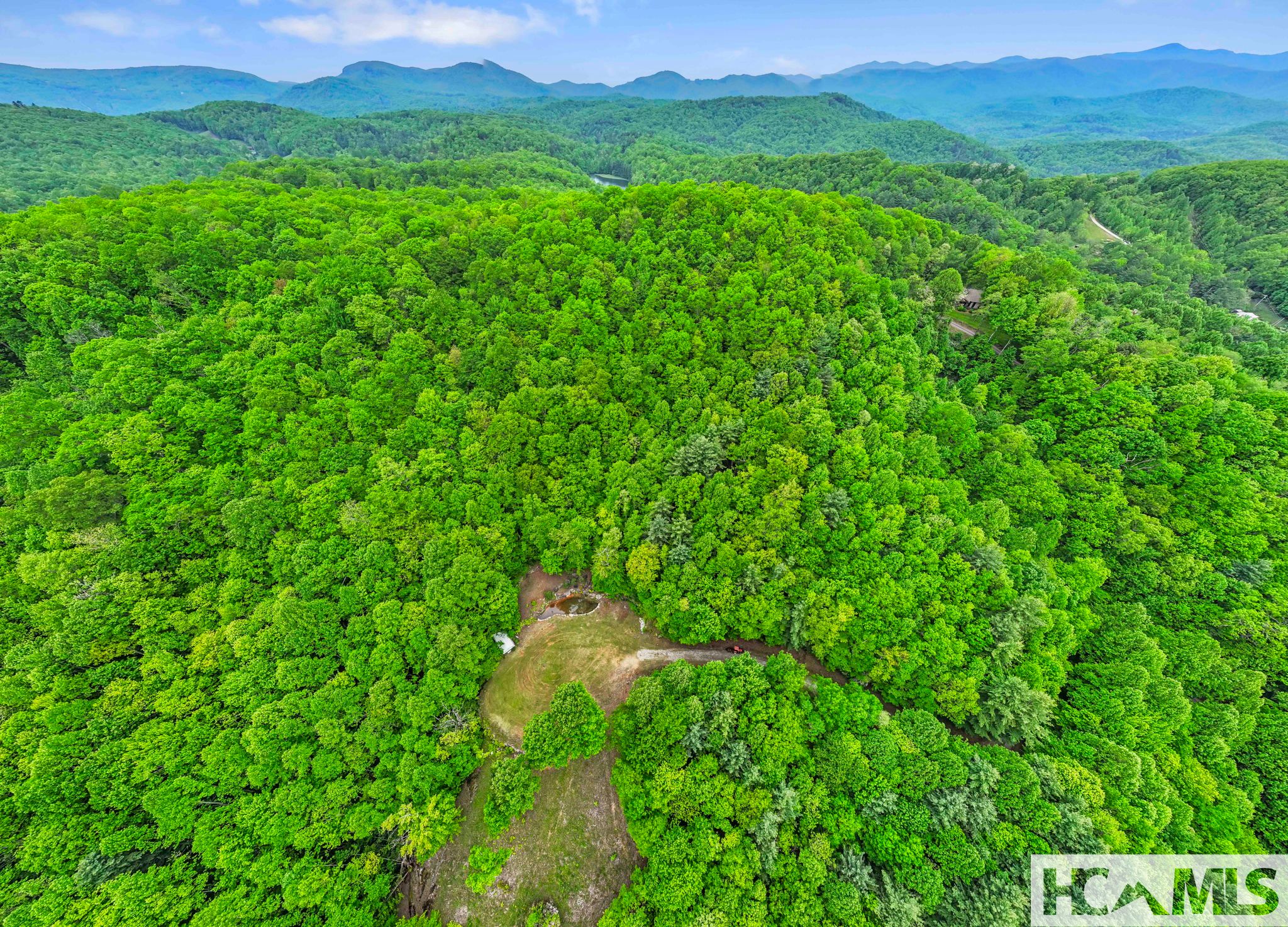 1325 Golden Road