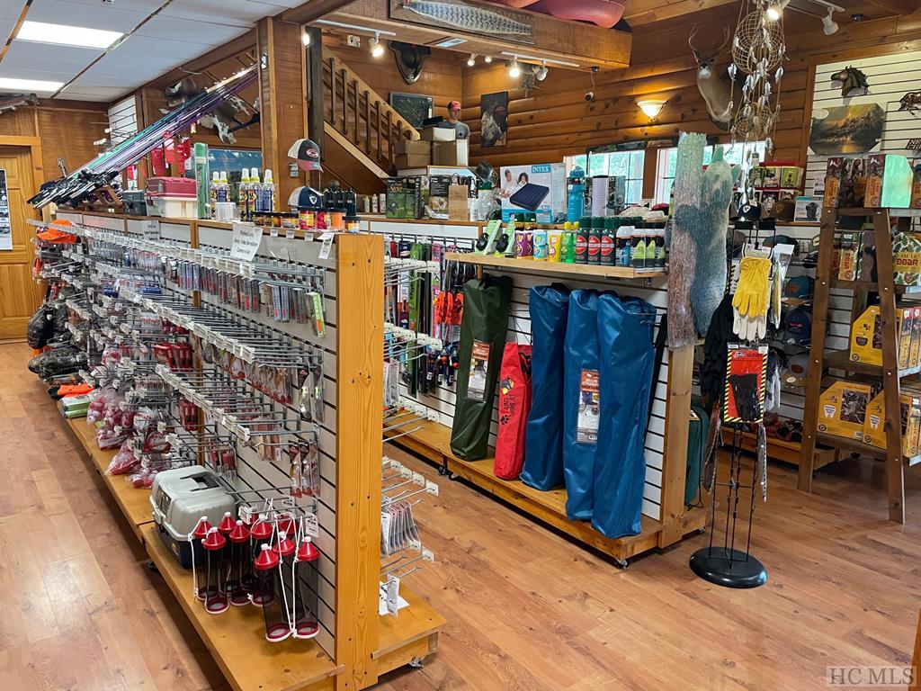 10932 Rosman Hwy