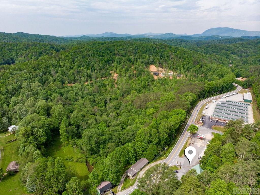 10932 Rosman Hwy