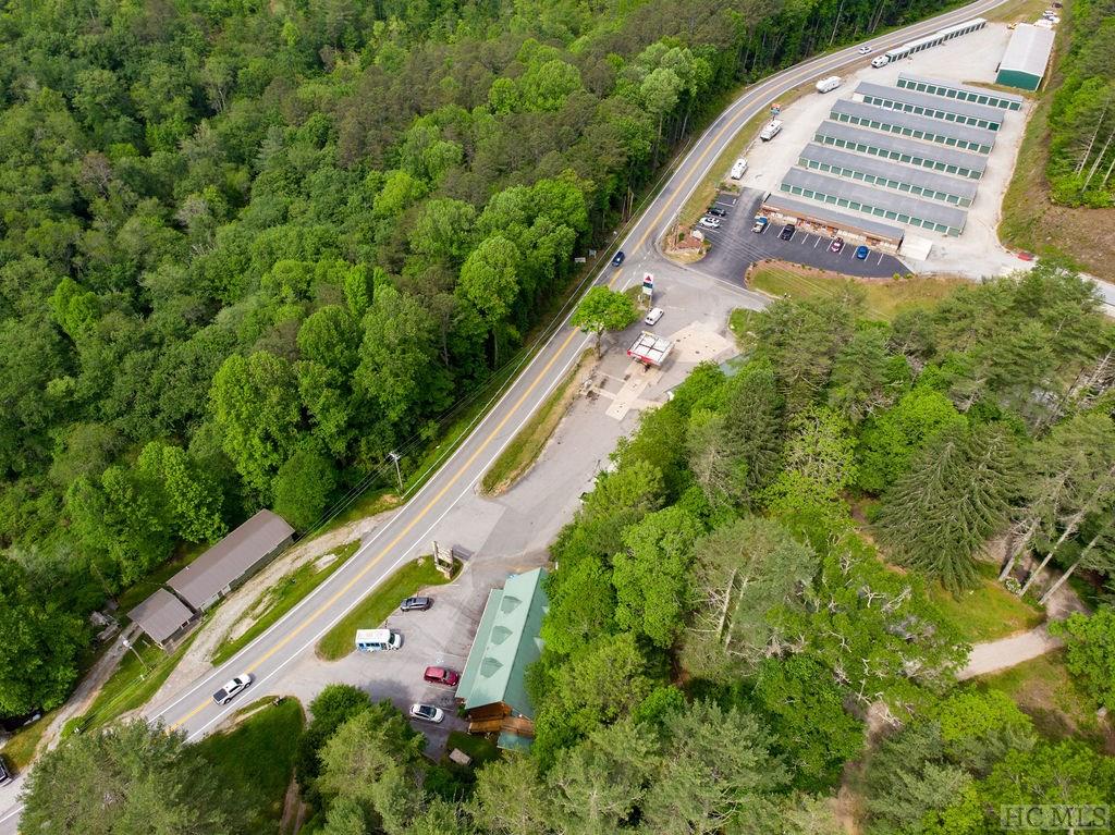 10932 Rosman Hwy