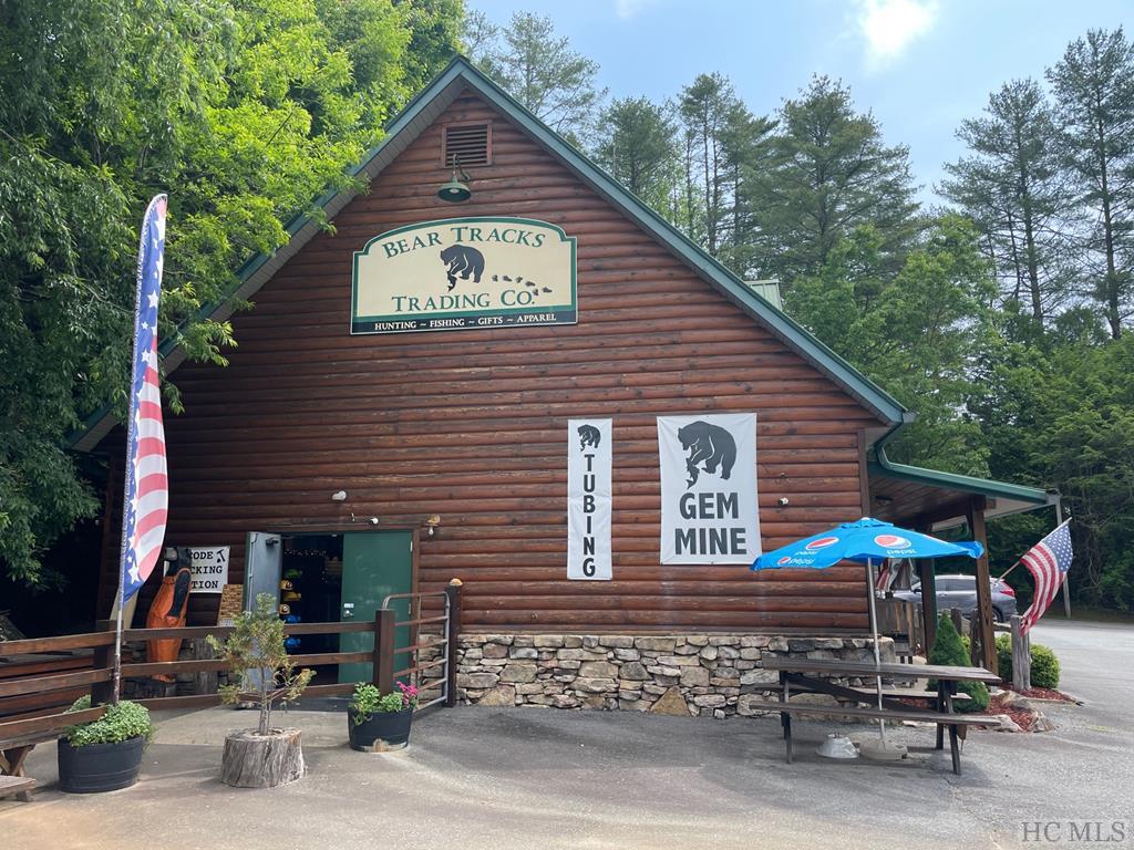 10932 Rosman Hwy