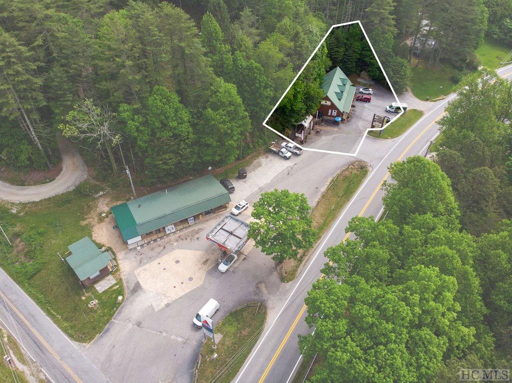 10932 Rosman Hwy