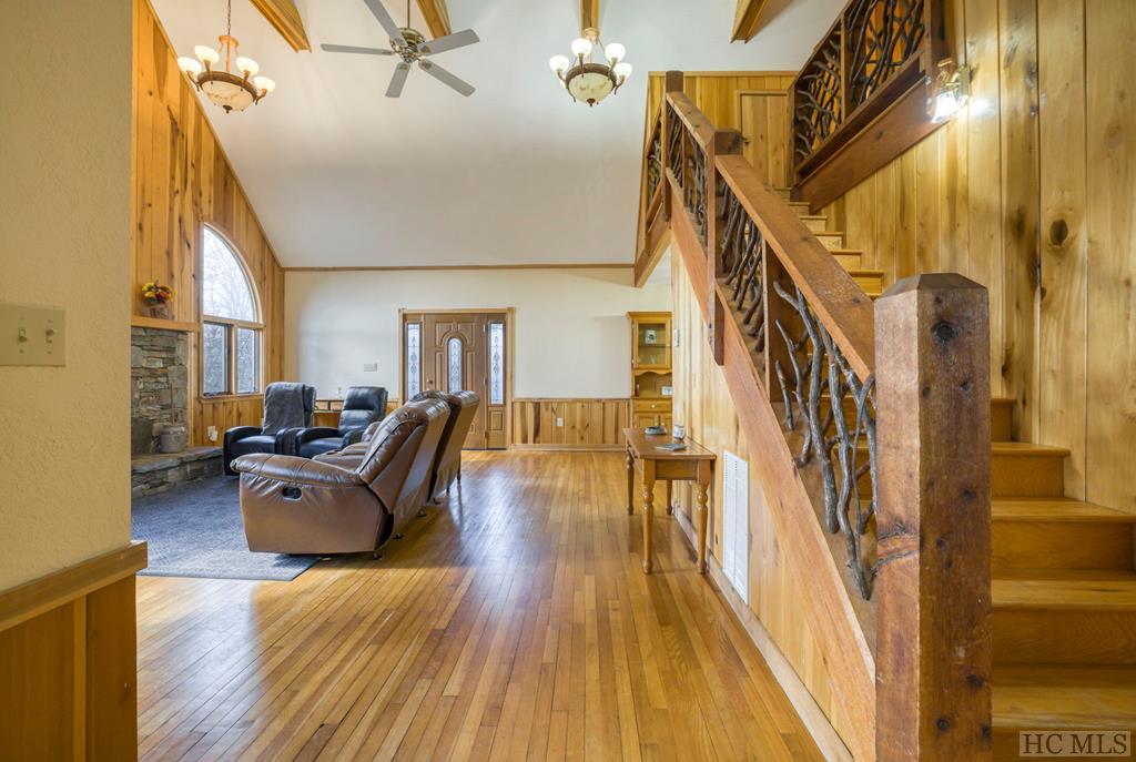 223 Butterfly Hill Road