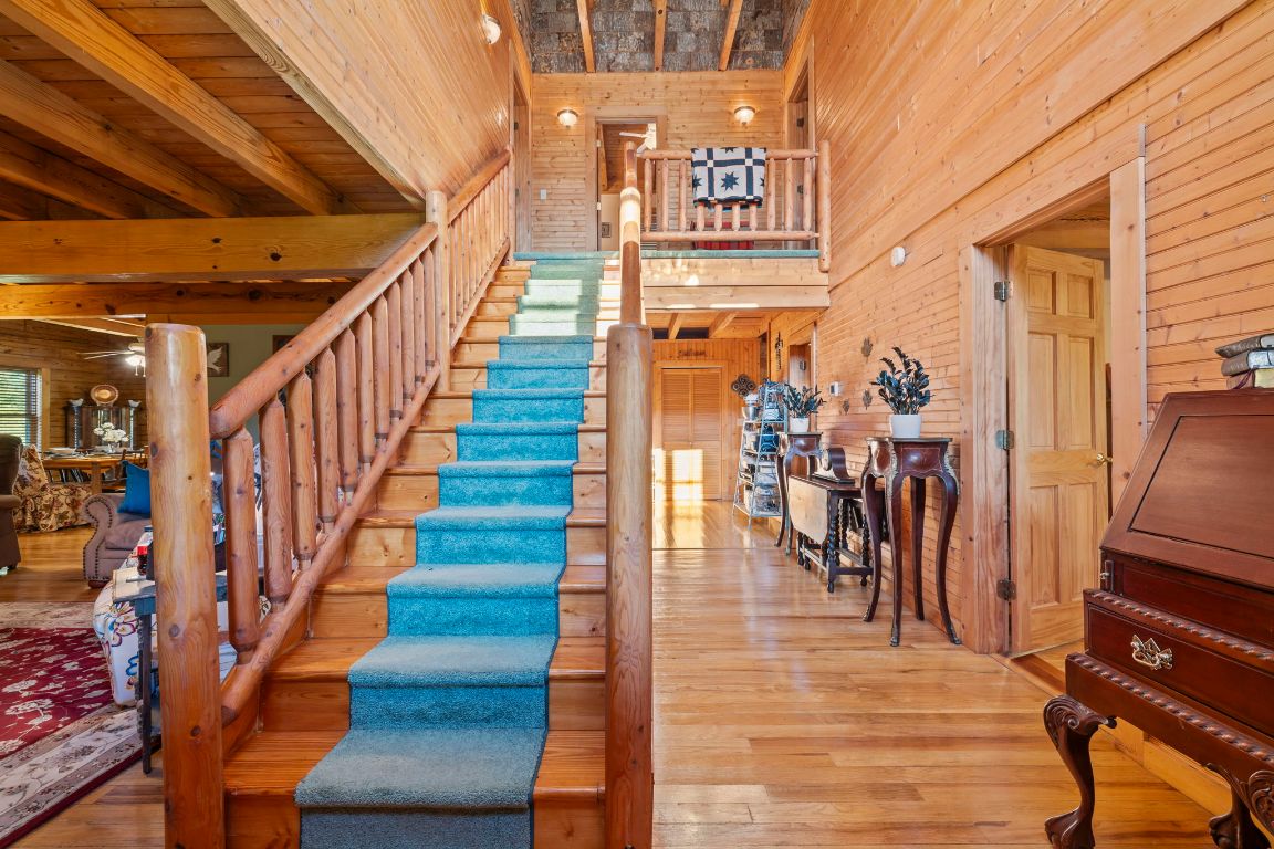 2378 Flat Creek Valley Road