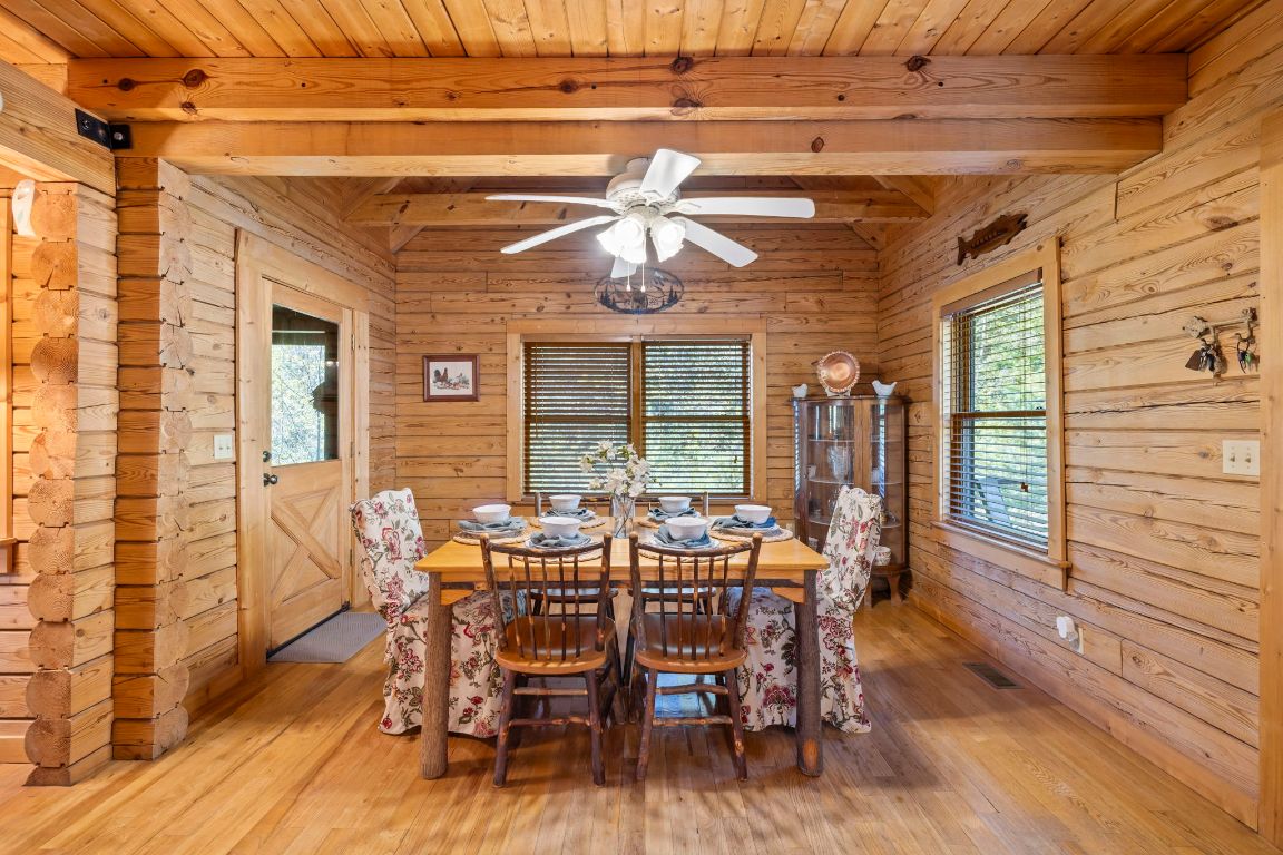 2378 Flat Creek Valley Road