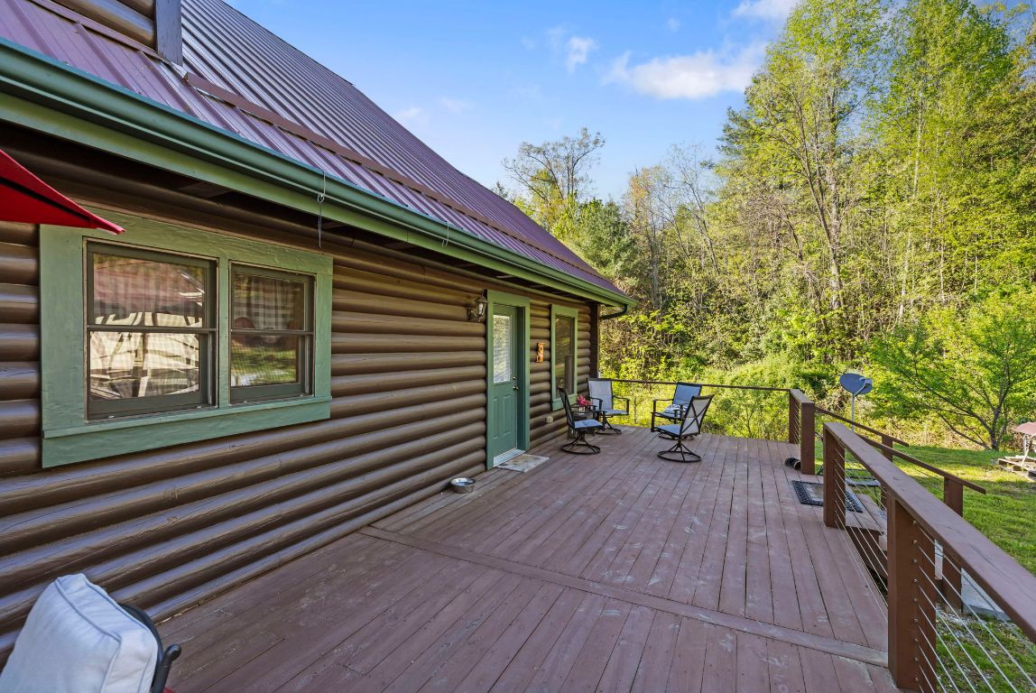 2378 Flat Creek Valley Road