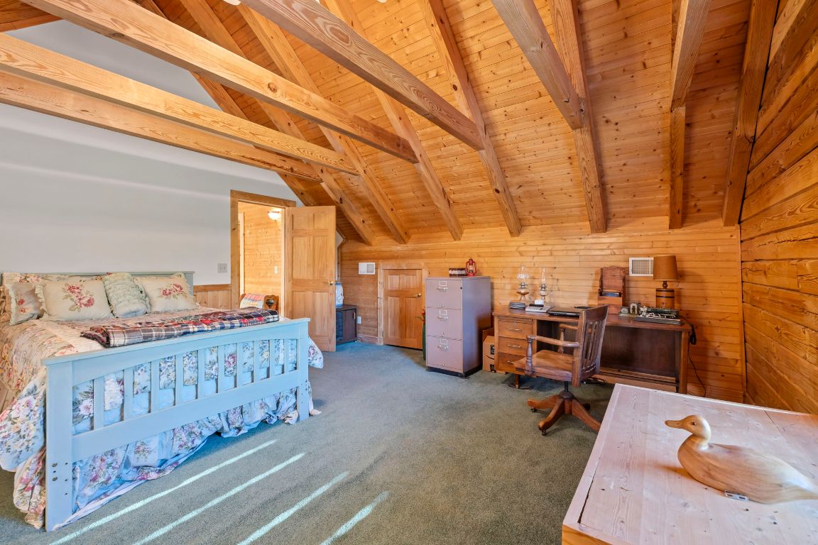 2378 Flat Creek Valley Road