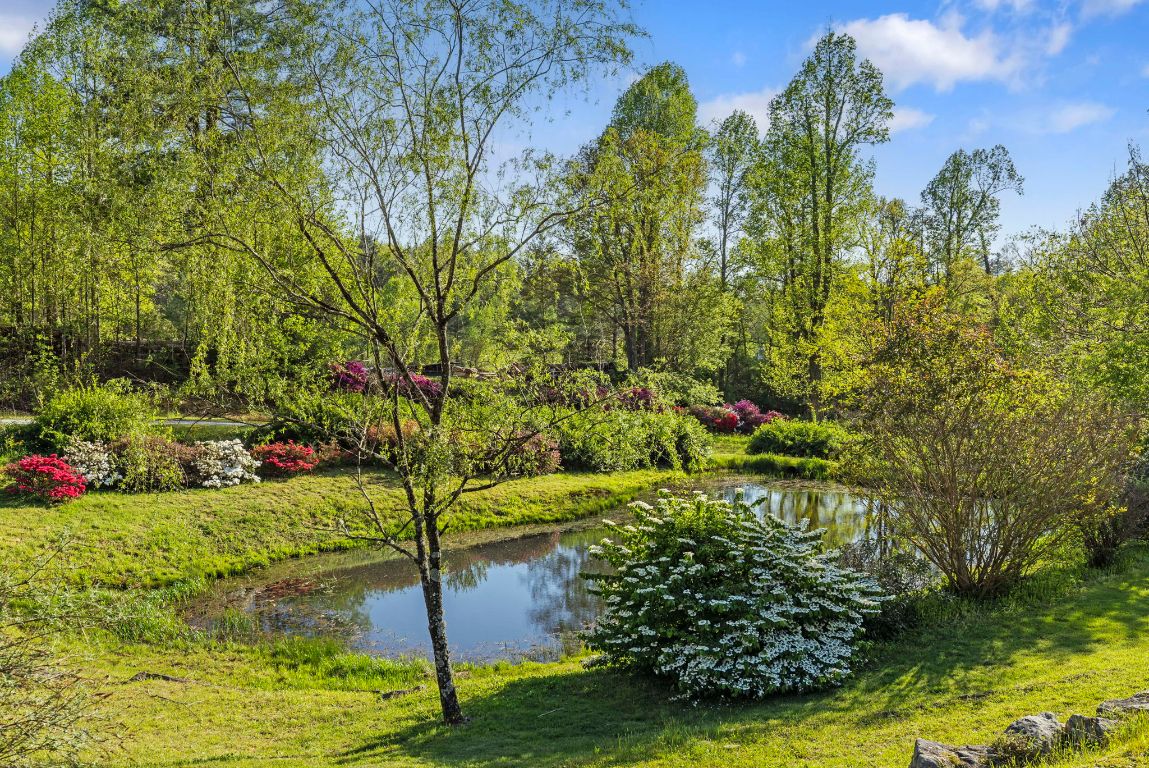 2378 Flat Creek Valley Road