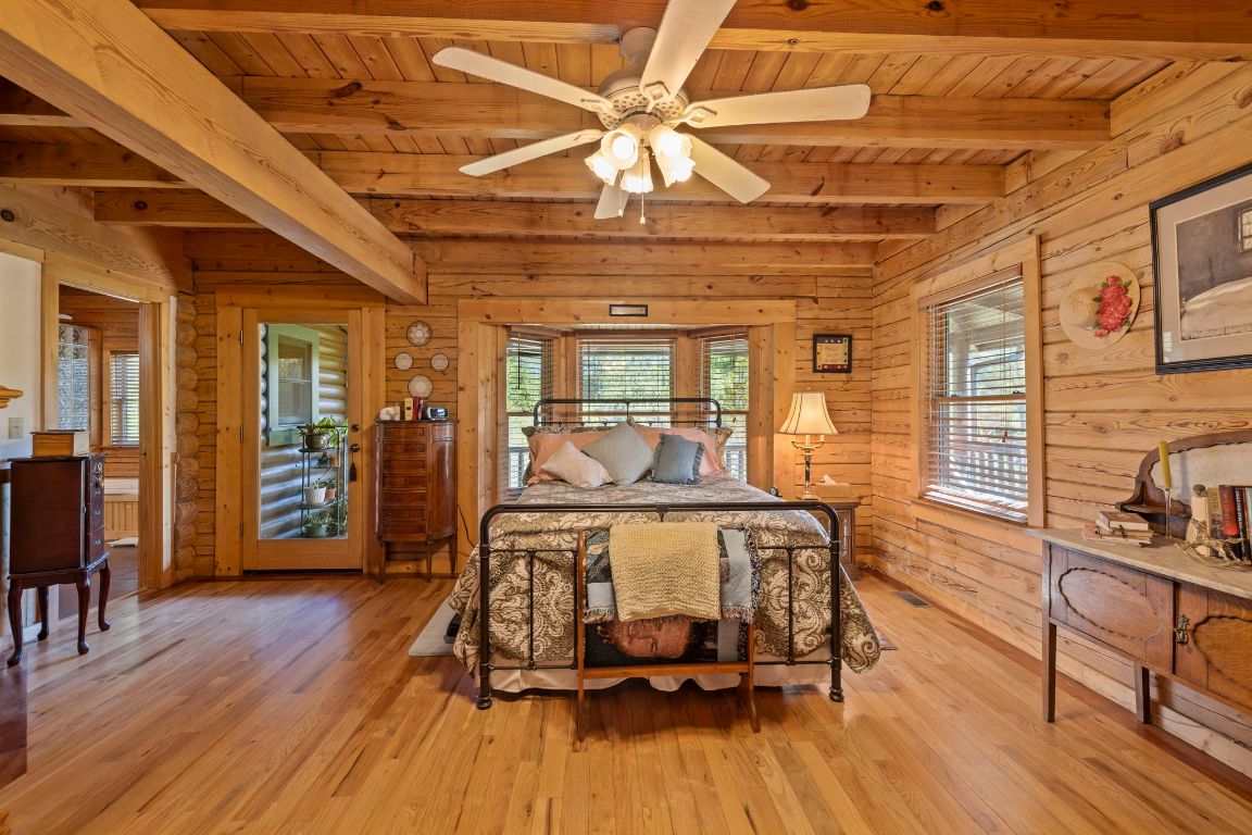 2378 Flat Creek Valley Road
