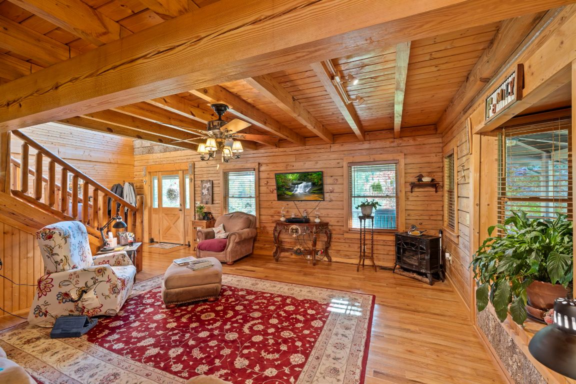 2378 Flat Creek Valley Road