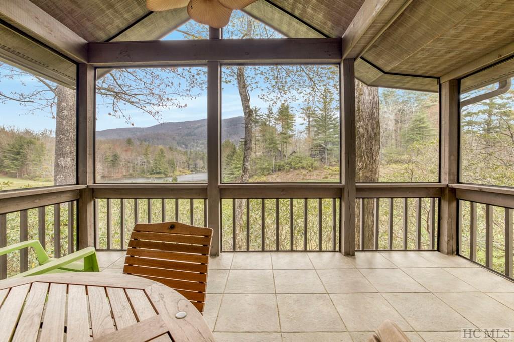 22 Racquet Club Villas Drive 22