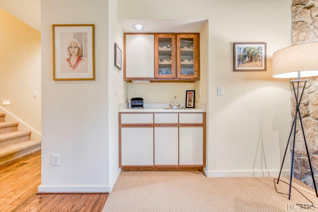 22 Racquet Club Villas Drive 22