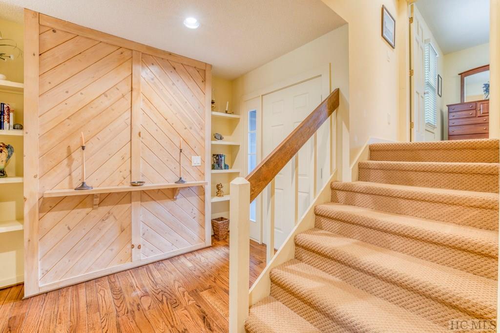 22 Racquet Club Villas Drive 22