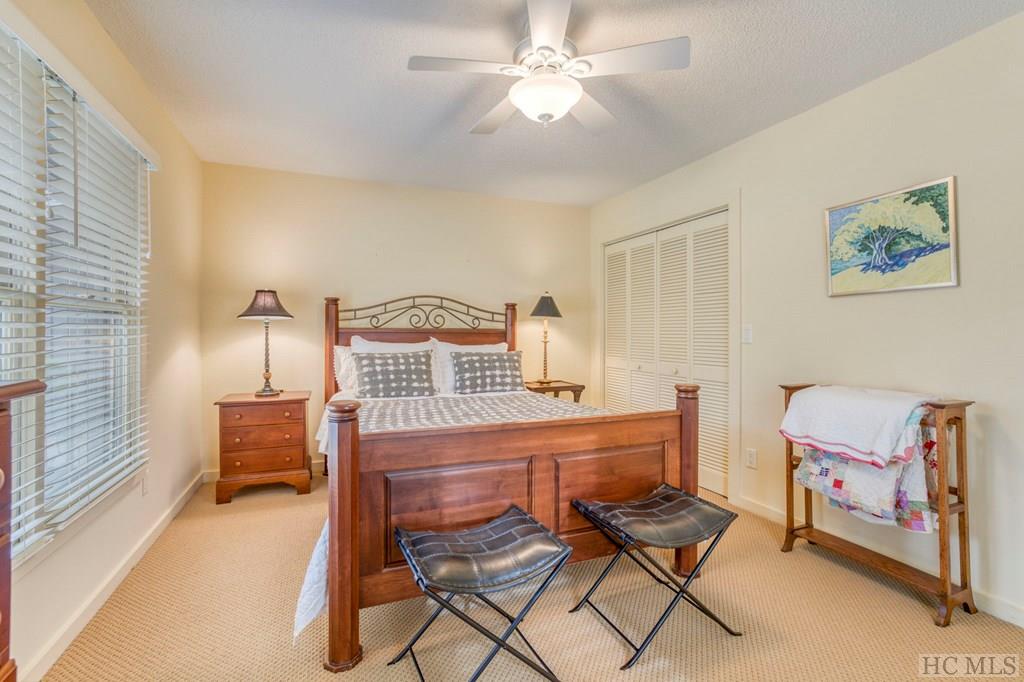 22 Racquet Club Villas Drive 22