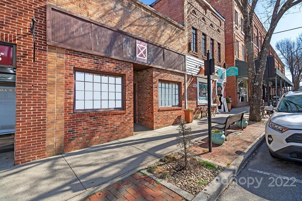 46 W Main Street