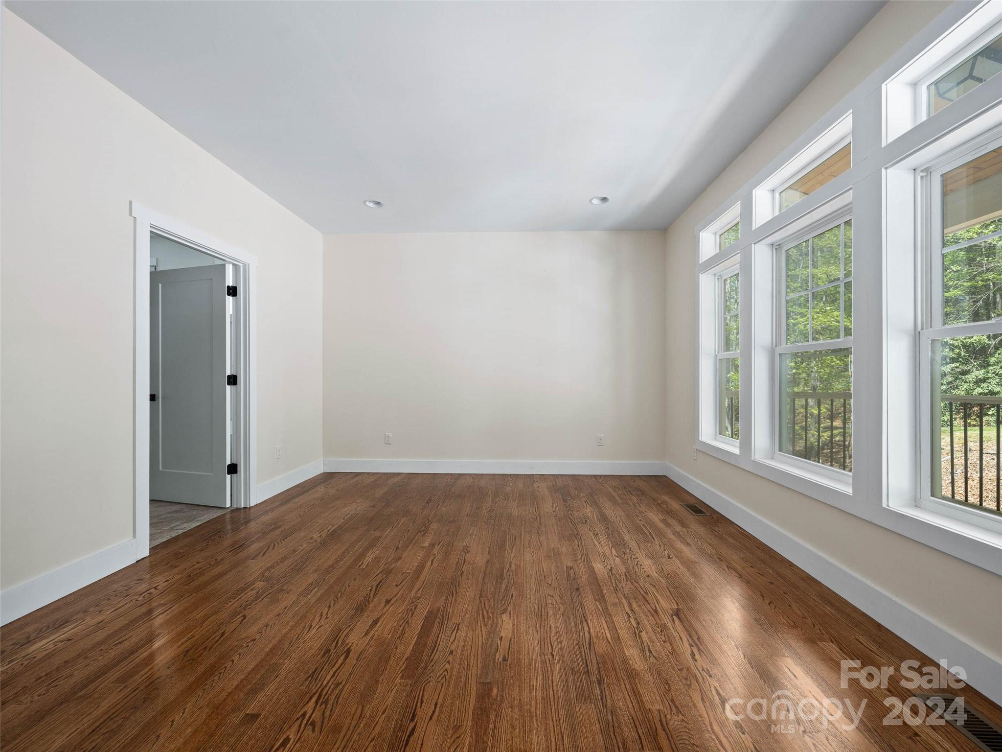 359 Tip Top Road