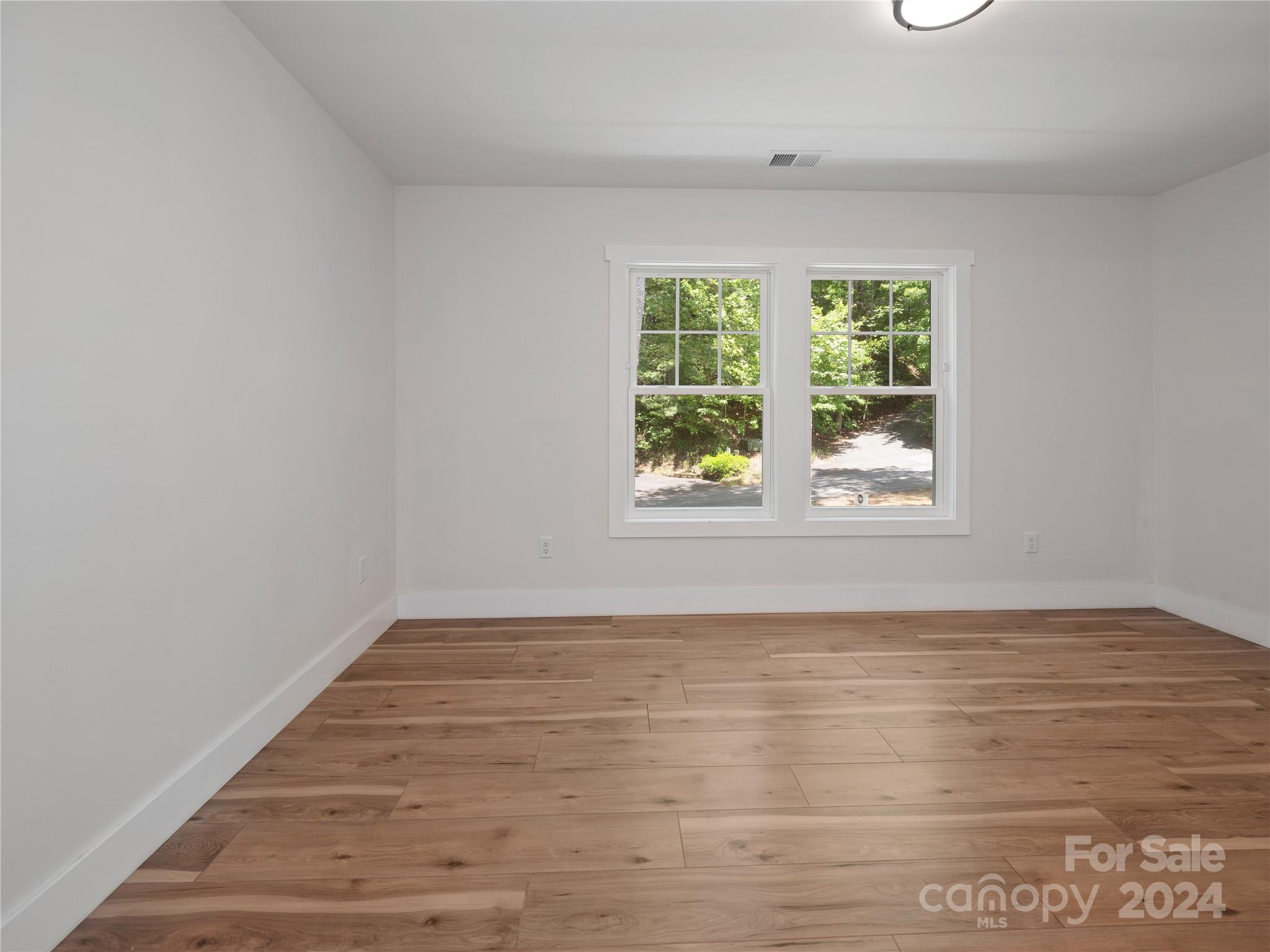 359 Tip Top Road