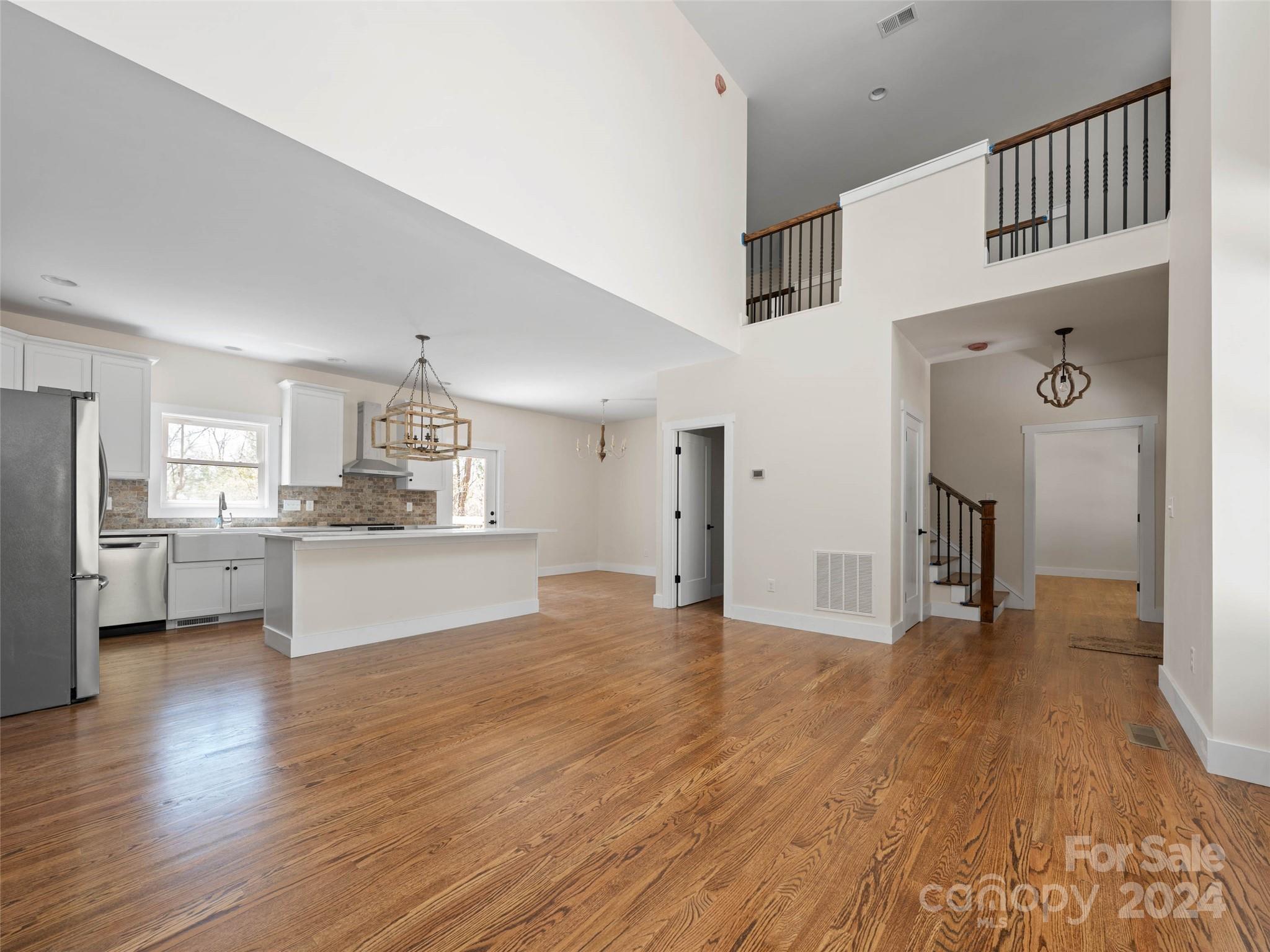 359 Tip Top Road