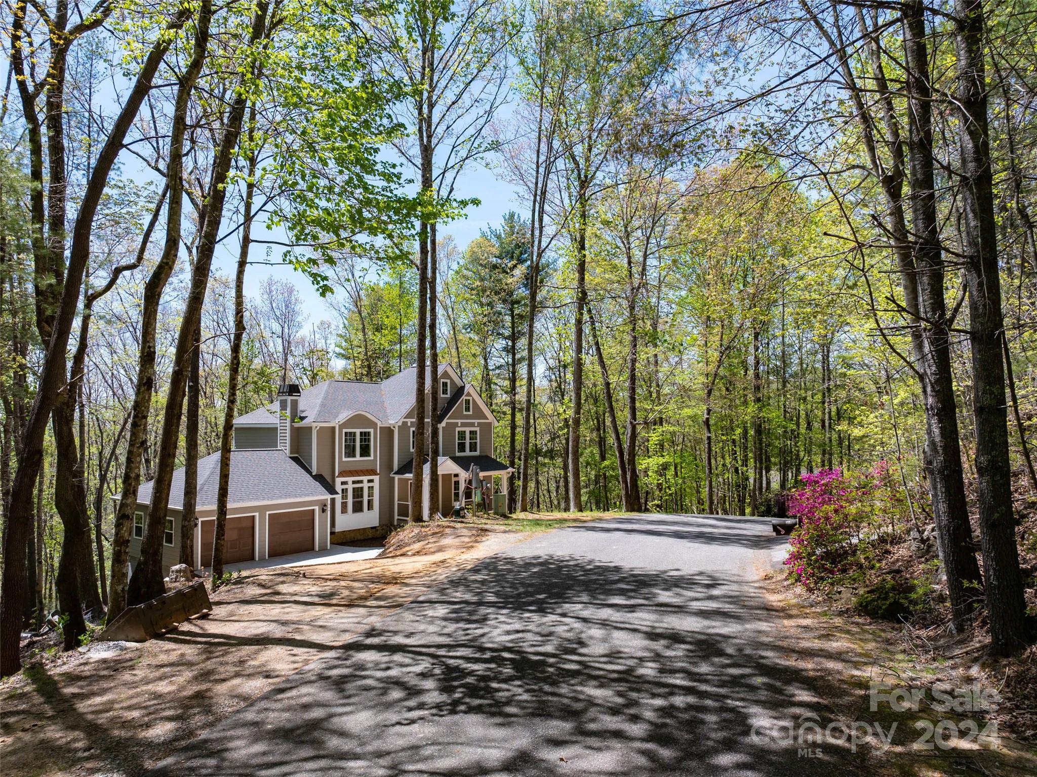 359 Tip Top Road