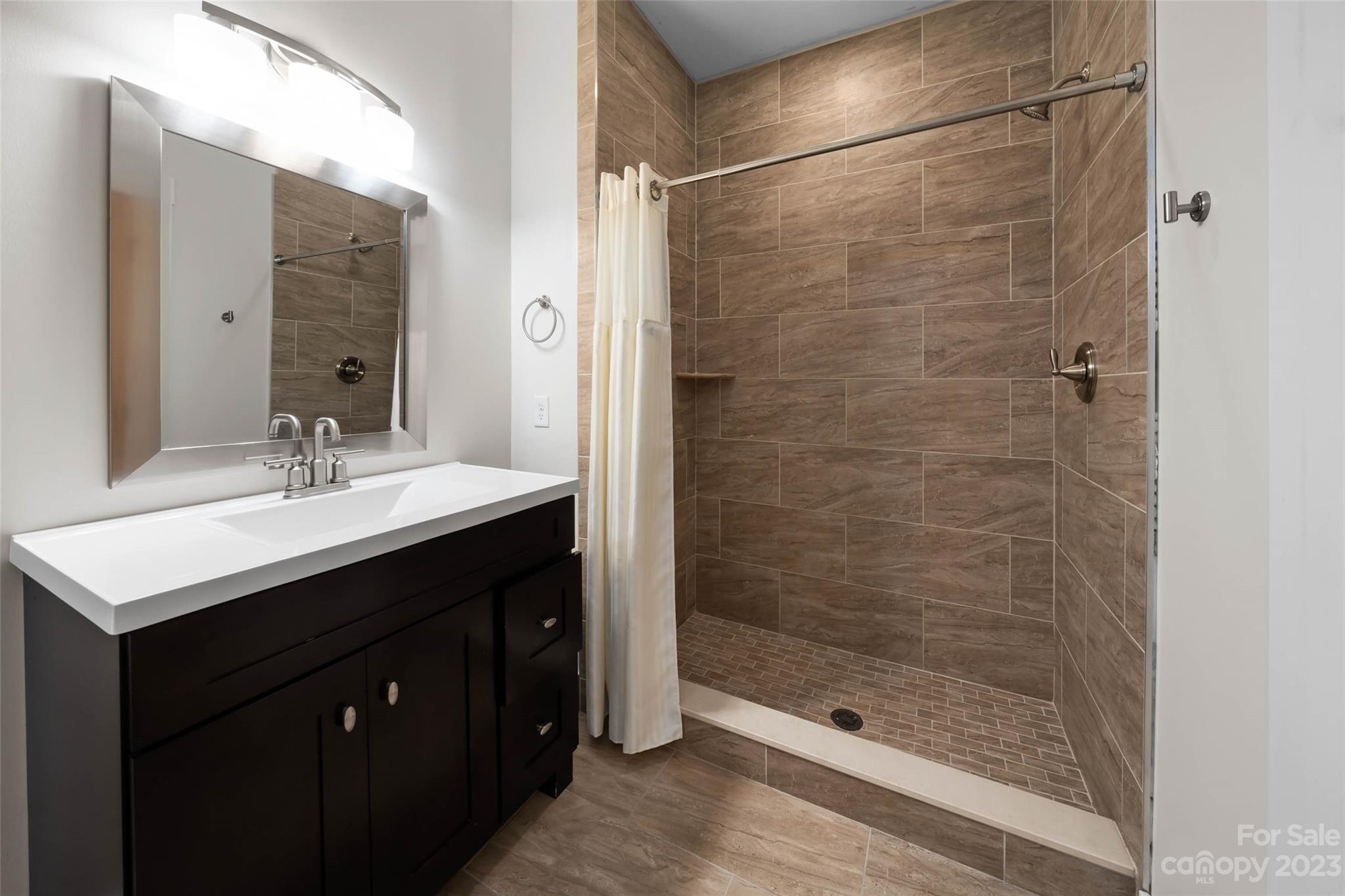 23 S Broad Street Unit: 304