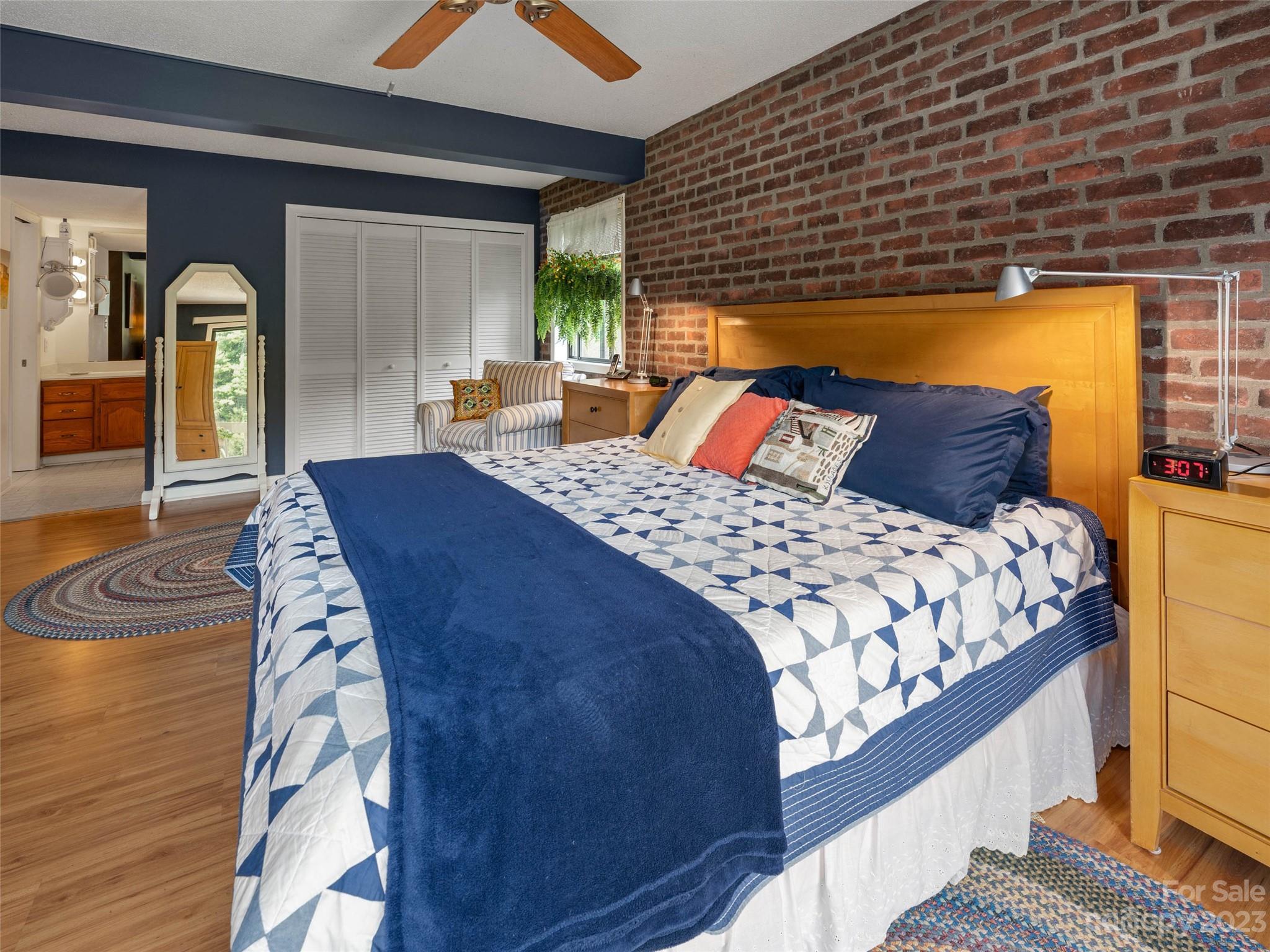 157 Glen Cannon Point Unit: 1