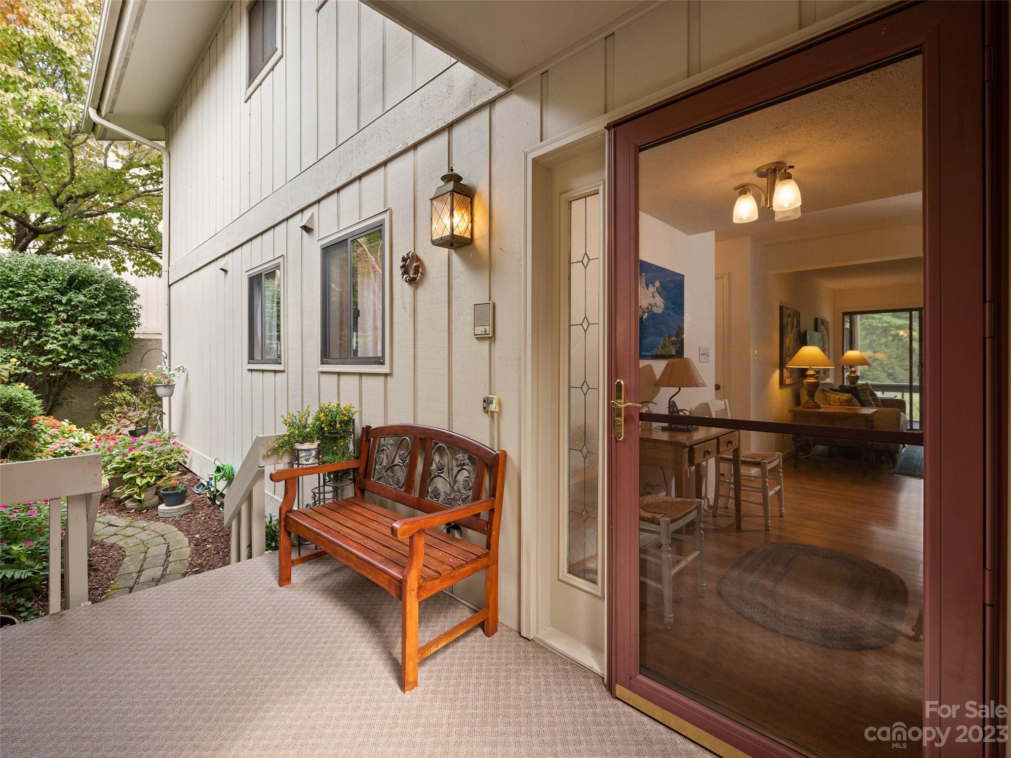 157 Glen Cannon Point Unit: 1