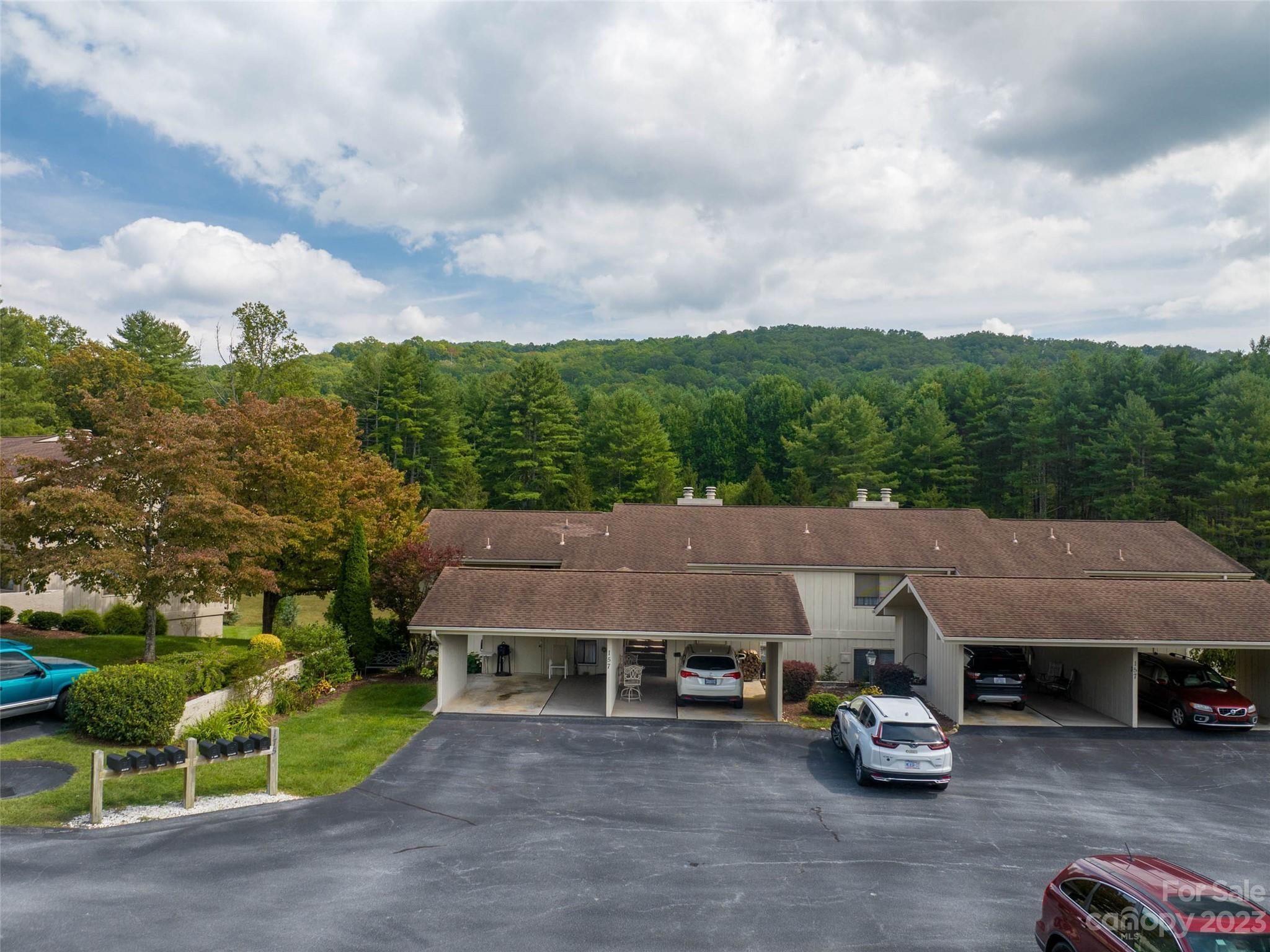 157 Glen Cannon Point Unit: 1