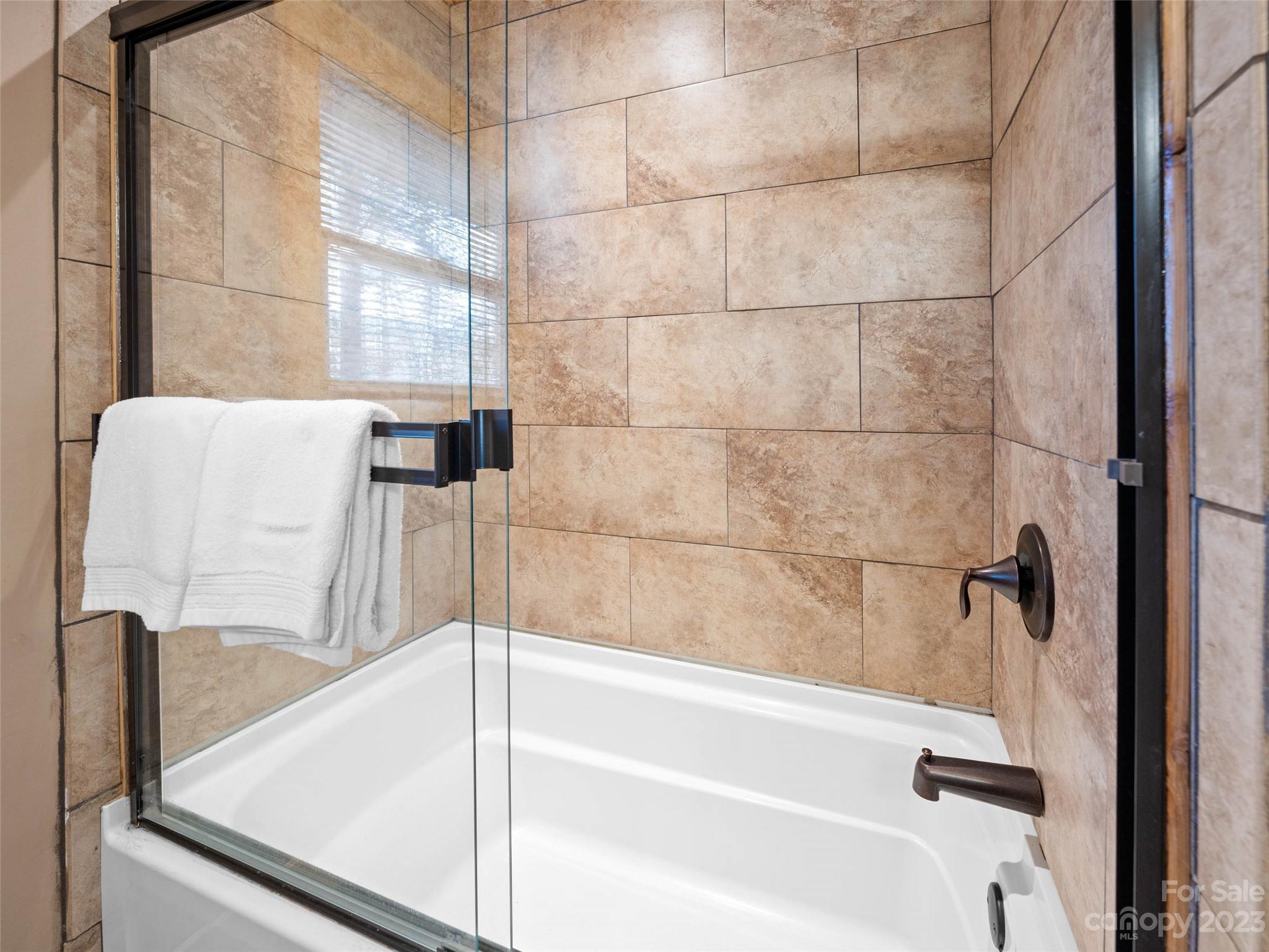 111 W Southwood Drive