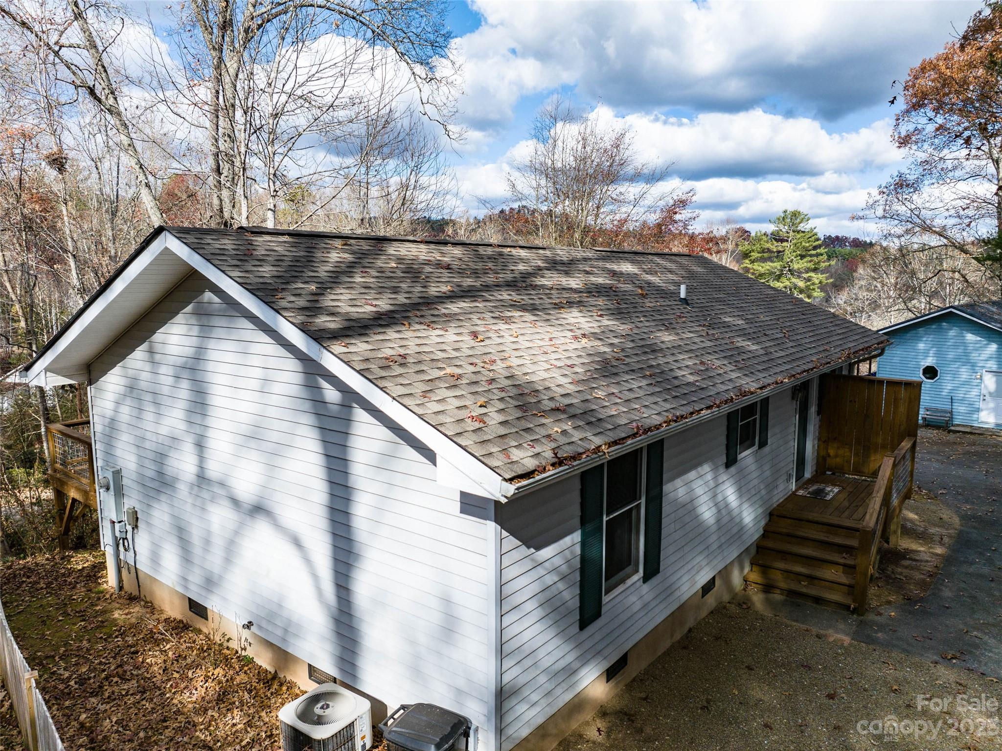 111 W Southwood Drive