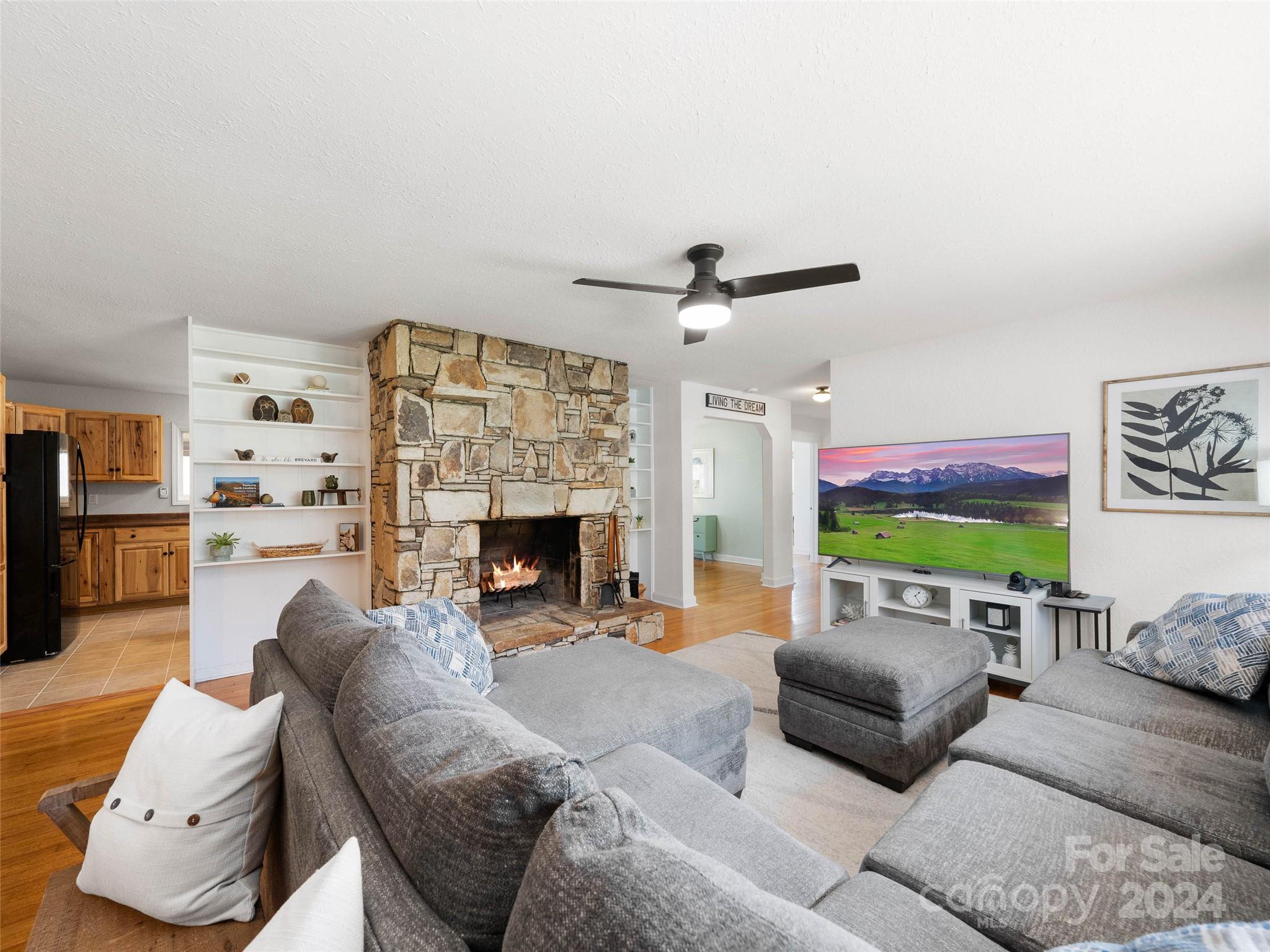 1437 Island Ford Road